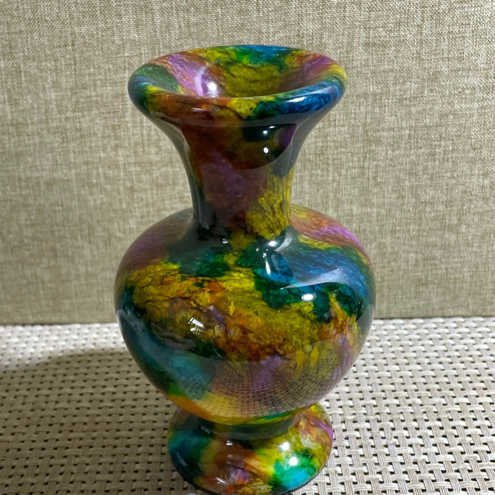 794g Seven Colors Jade vase specimen Decorative -Taiwan China
