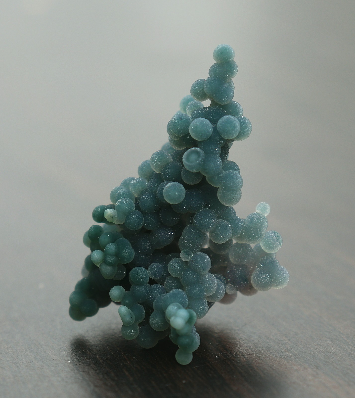 Green Grape Agate From Indonesia Satiny Purple Color WOW 4.5 cms (: