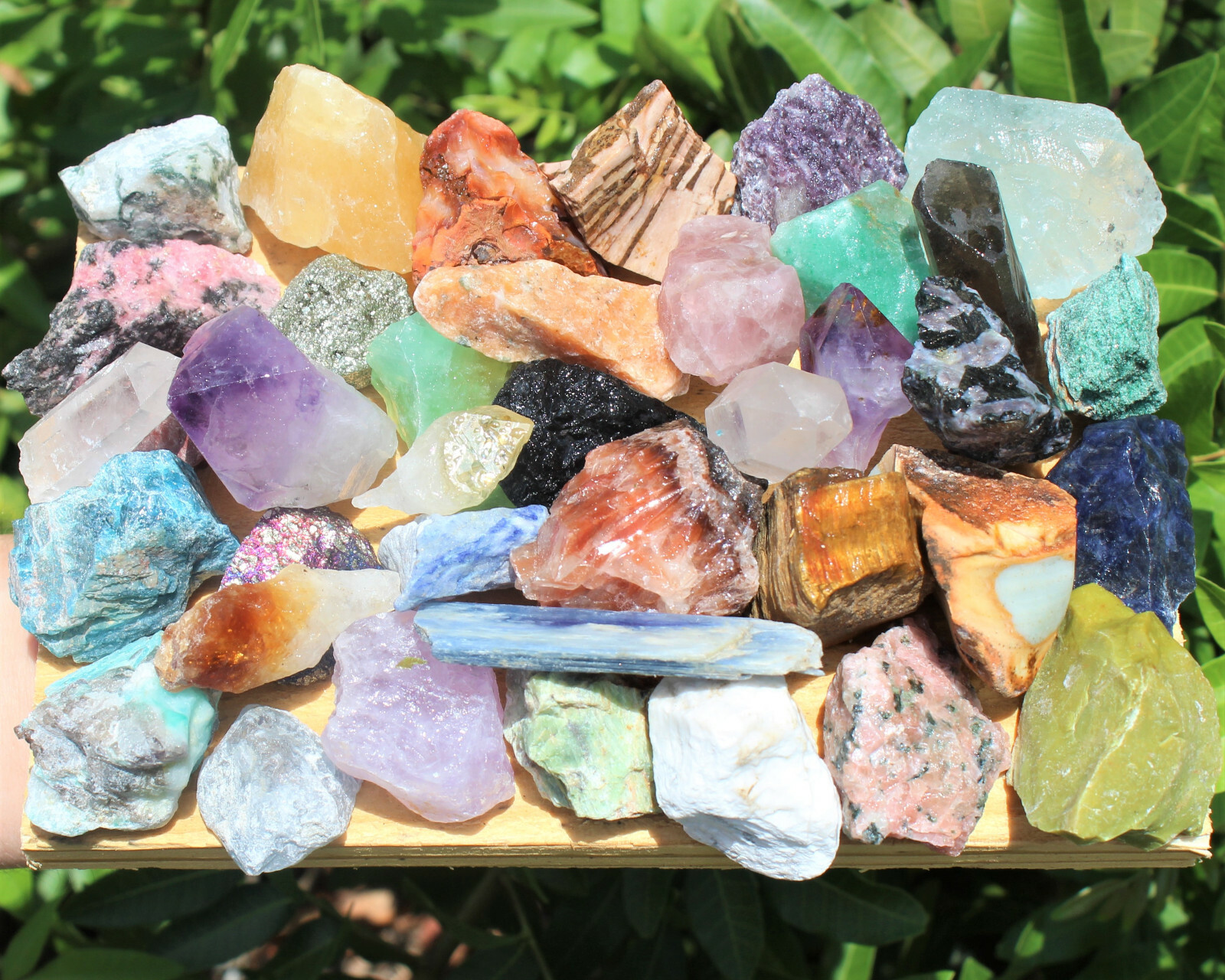 Bulk Mixed Crafters Collection: Gems Crystal Natural Rough Raw 1000 Carat Lot