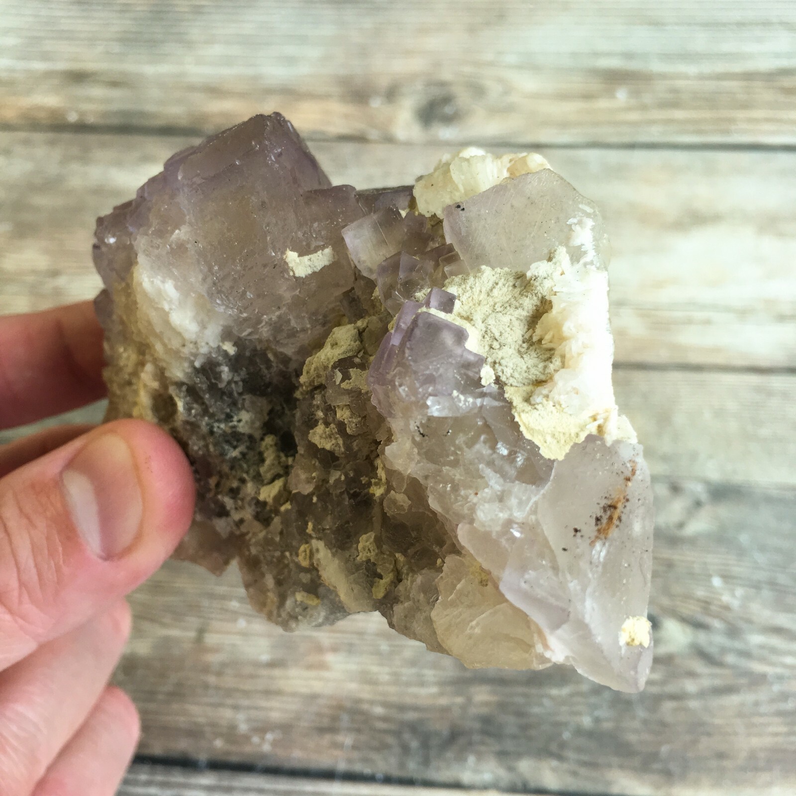 Purple (Lilac) Fluorite Crystal Cluster w/ Baryte: 3.8″ Long; 13.9 oz (394 g);