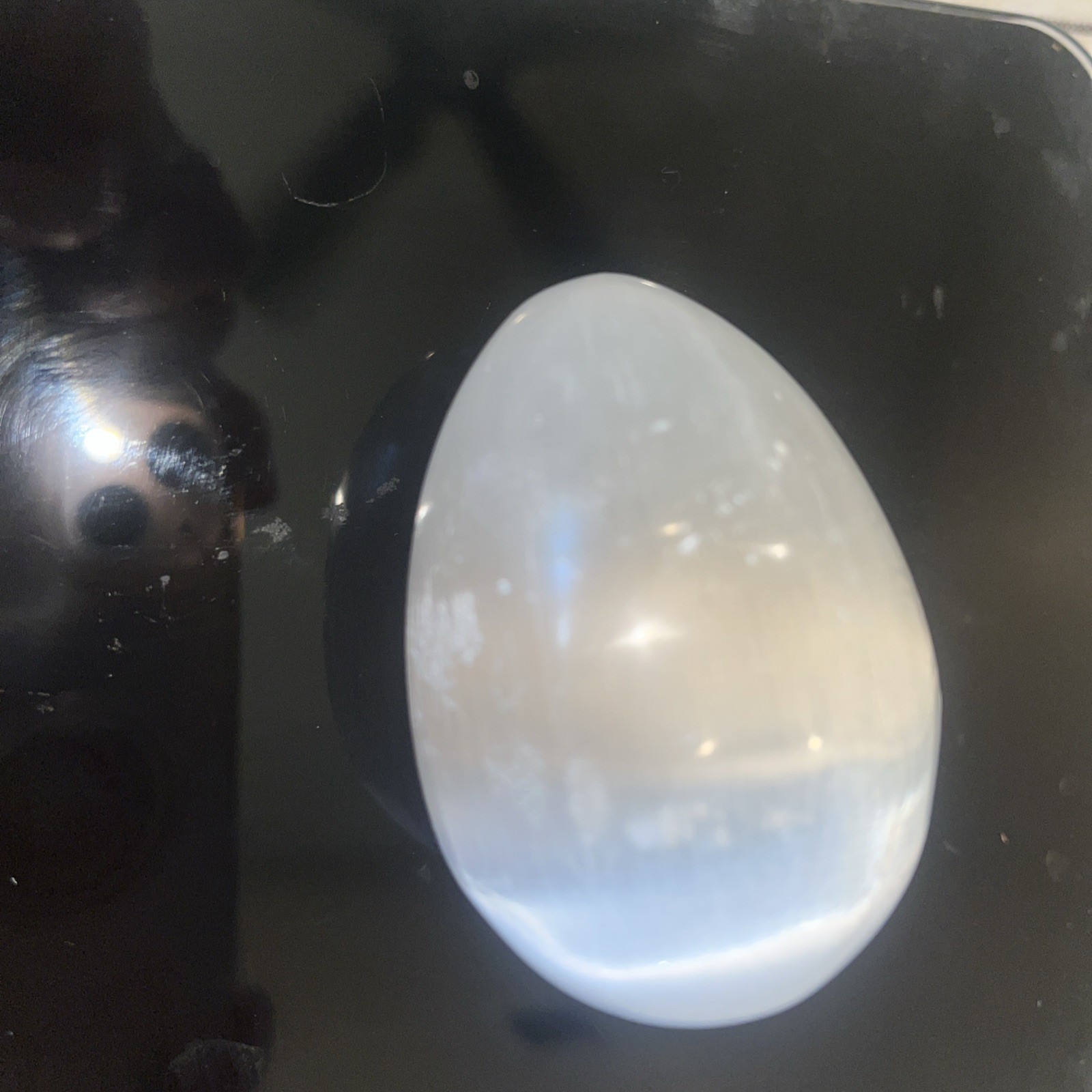 173G Selenite Gemstone Crystal Healing Chakra Gypsum Palm Stone Egg Shape