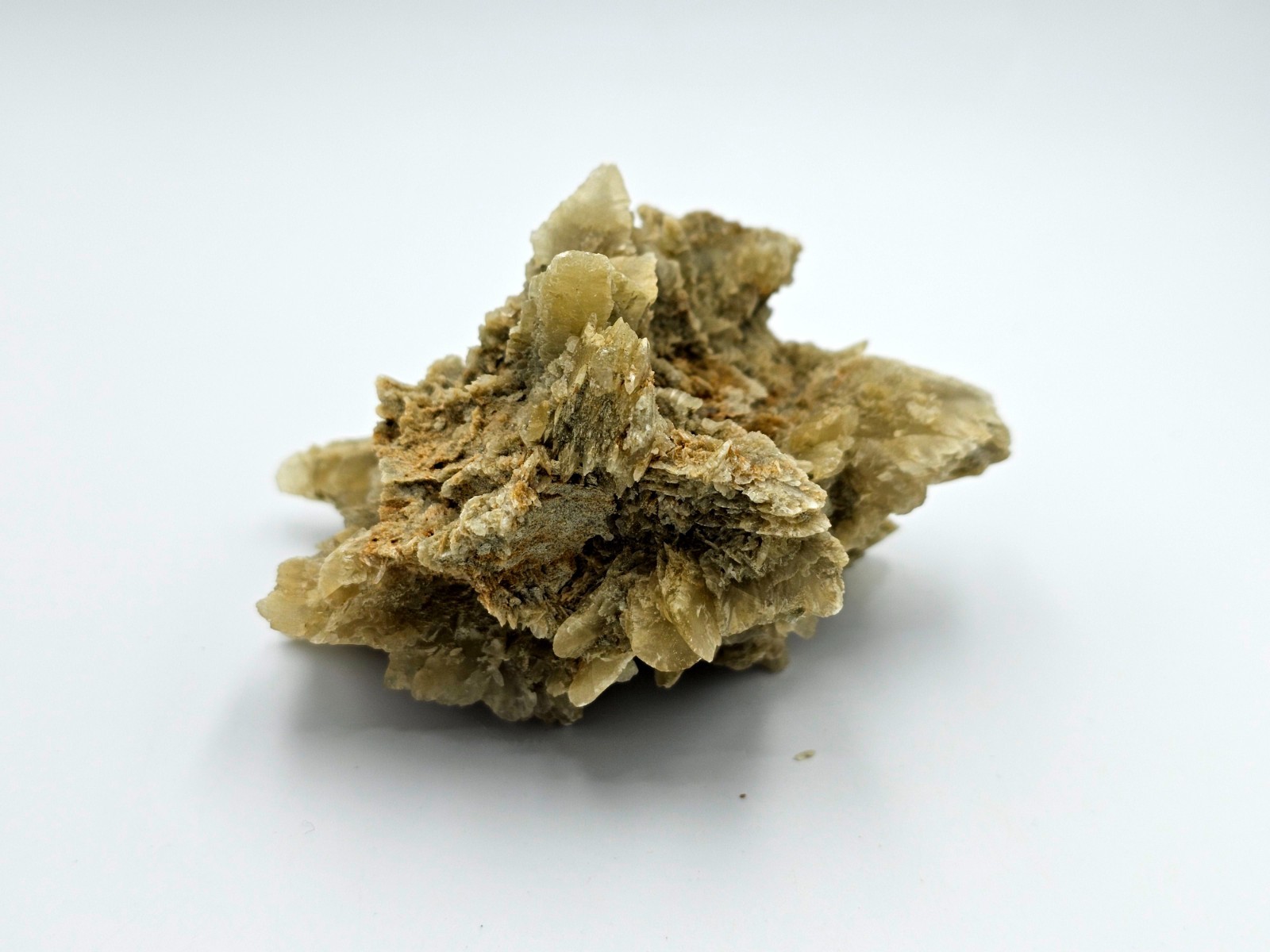 Gypsum crystal, Desert Rose 208 g – a unique Ukrainian sample with fluorescent
