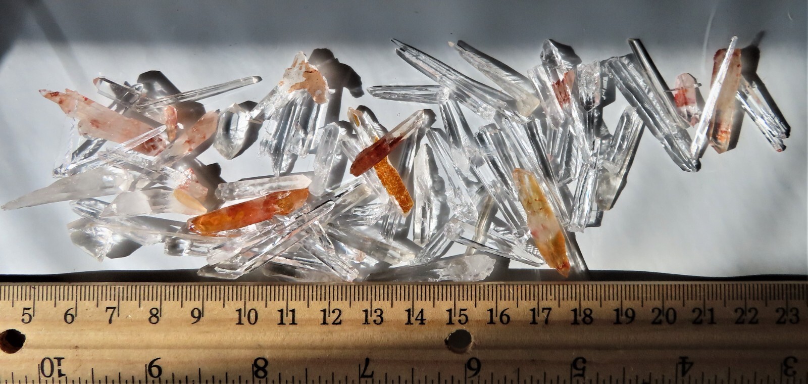 QUARTZ CRYSTALS, 8 OZ LOT OF SELF-NUCLEATED POINTS, LAB GROWN IN CLEVELAND, OHIO