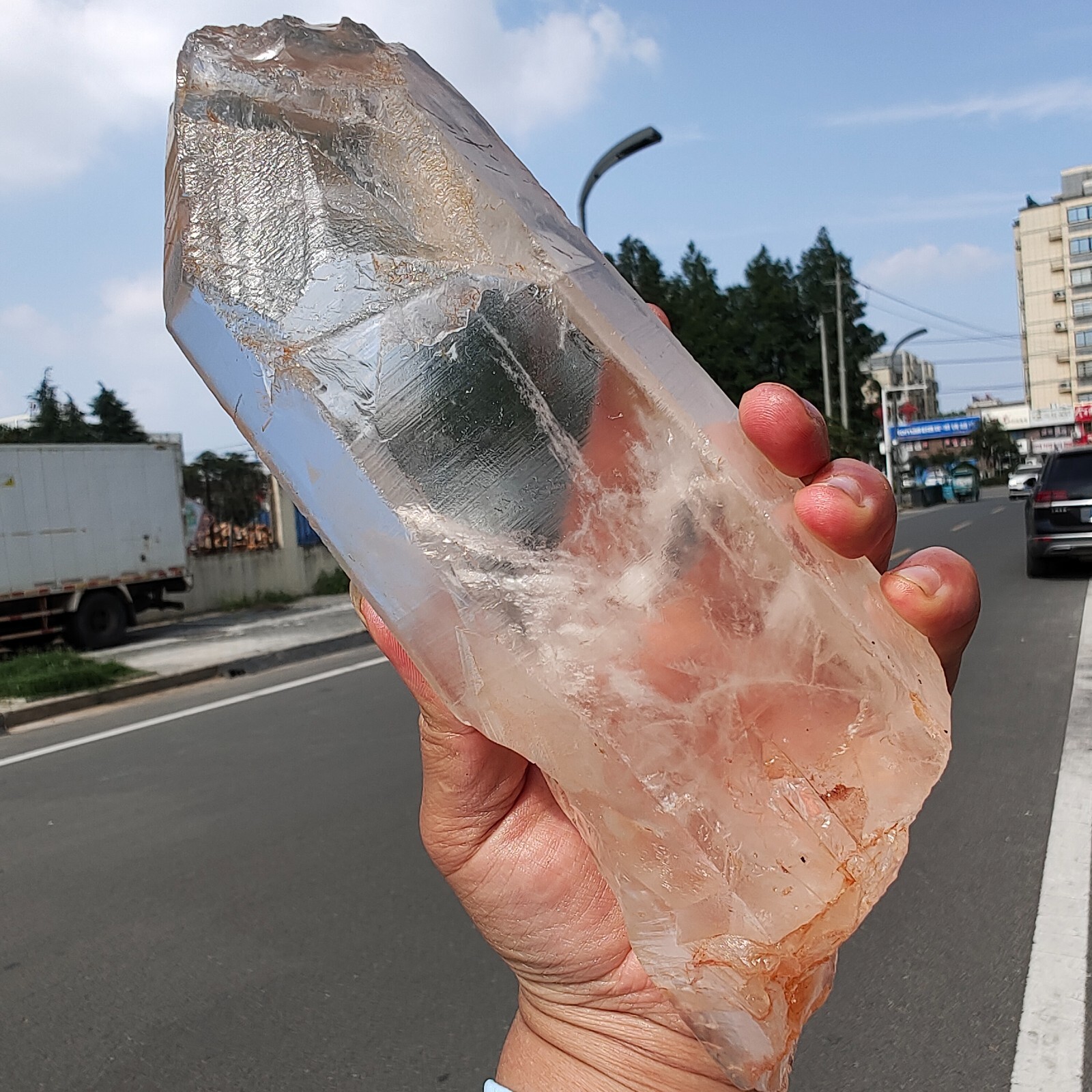2.71LB Bright LEMURIAN Healer Quartz Crystal RECORD KEEPER Dazzling X889