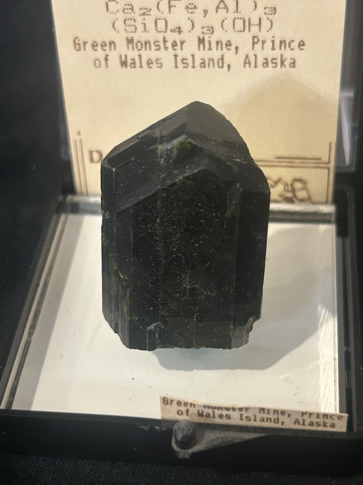 EPiDOTE Green Monster Mine, Prince of Wales Island, Alaska 3×2.5 Cm Xl Crystal