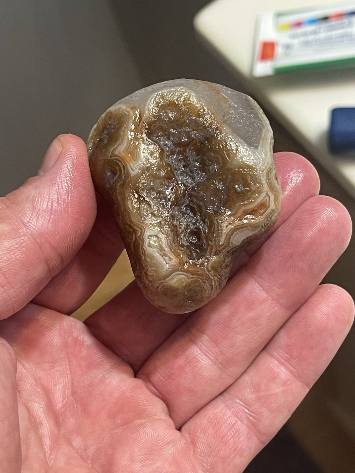 Top Shelf 4.6 oz Brown And White Banded Lake Superior Agate Crystal Impressions!