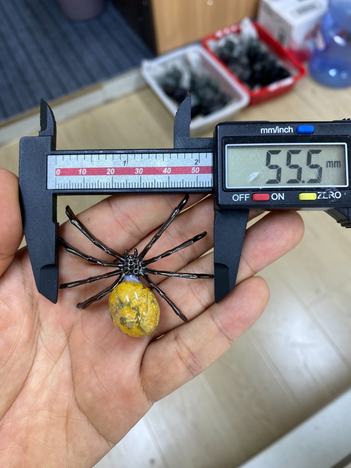 1pc Natural Mixed Quartz hand Carved Spider skull crystal Reiki heal Gift Decor