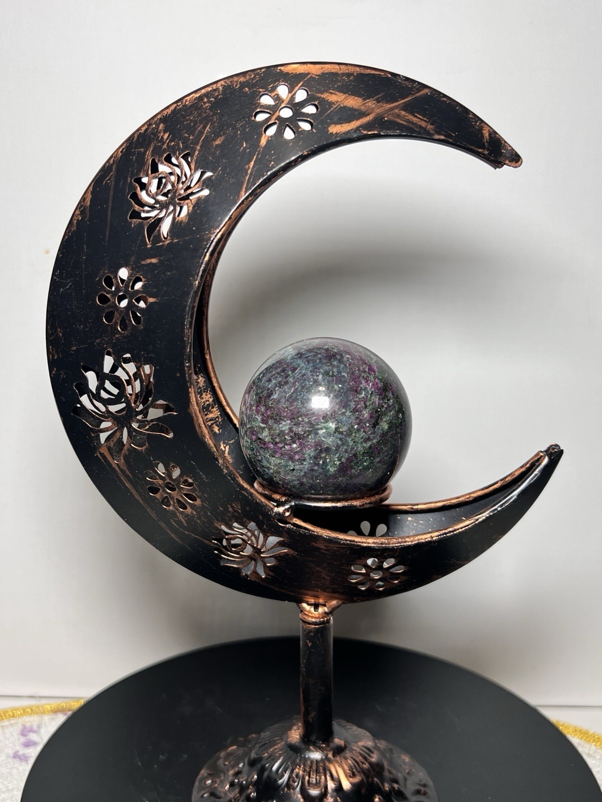 Moon Sphere Holder – Holds 80mm & smaller spheres – Spheres in pics not included