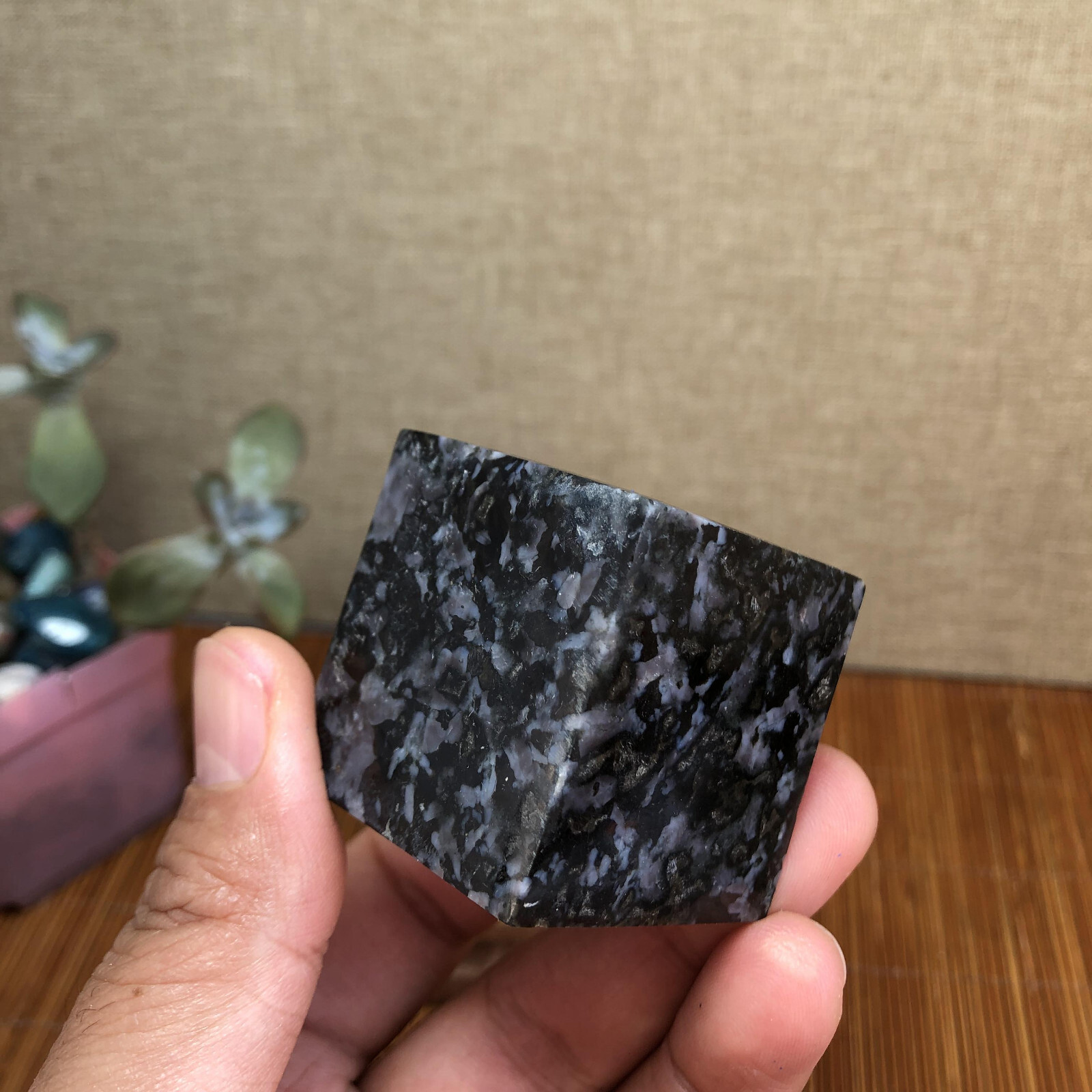 36mm Natural merlinite Snakeskin spotted crystal Specimen Cube block 148g A4159