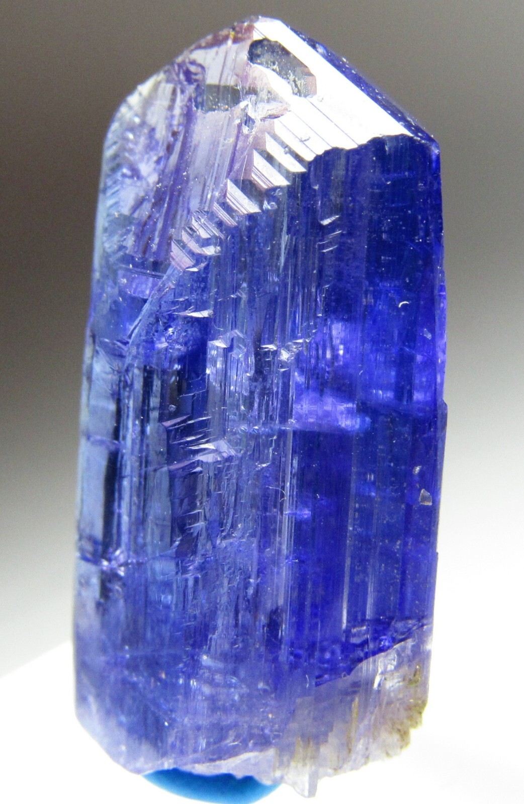 EXTRAORDINARY VIBRANT NEON PURPLE UNHEATED GEM TANZANITE CRYSTAL!!! TANZANIA
