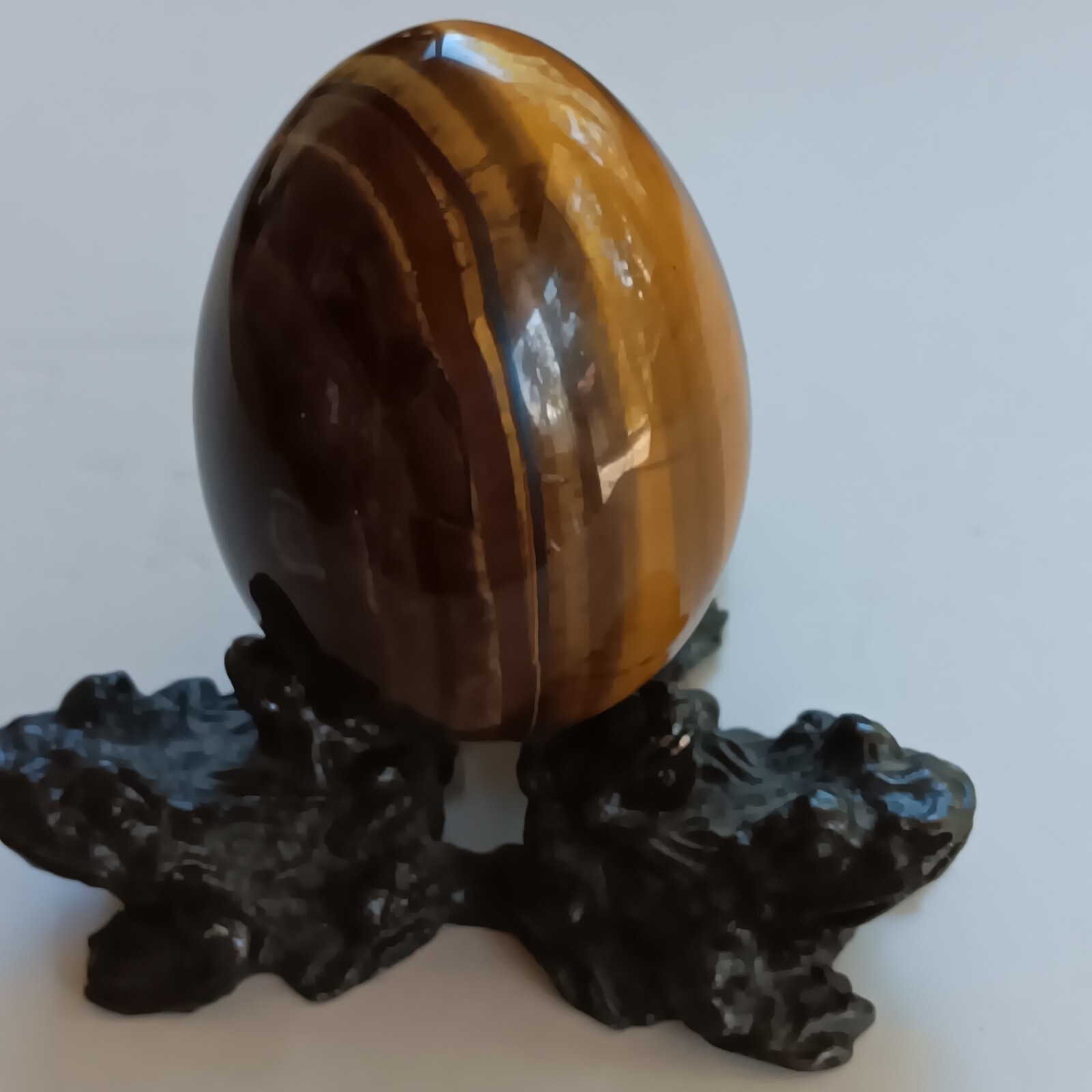 polished golden tiger eye Egg Gemstone Stand is Metal Mom & Baby Tripod Frogs 3″