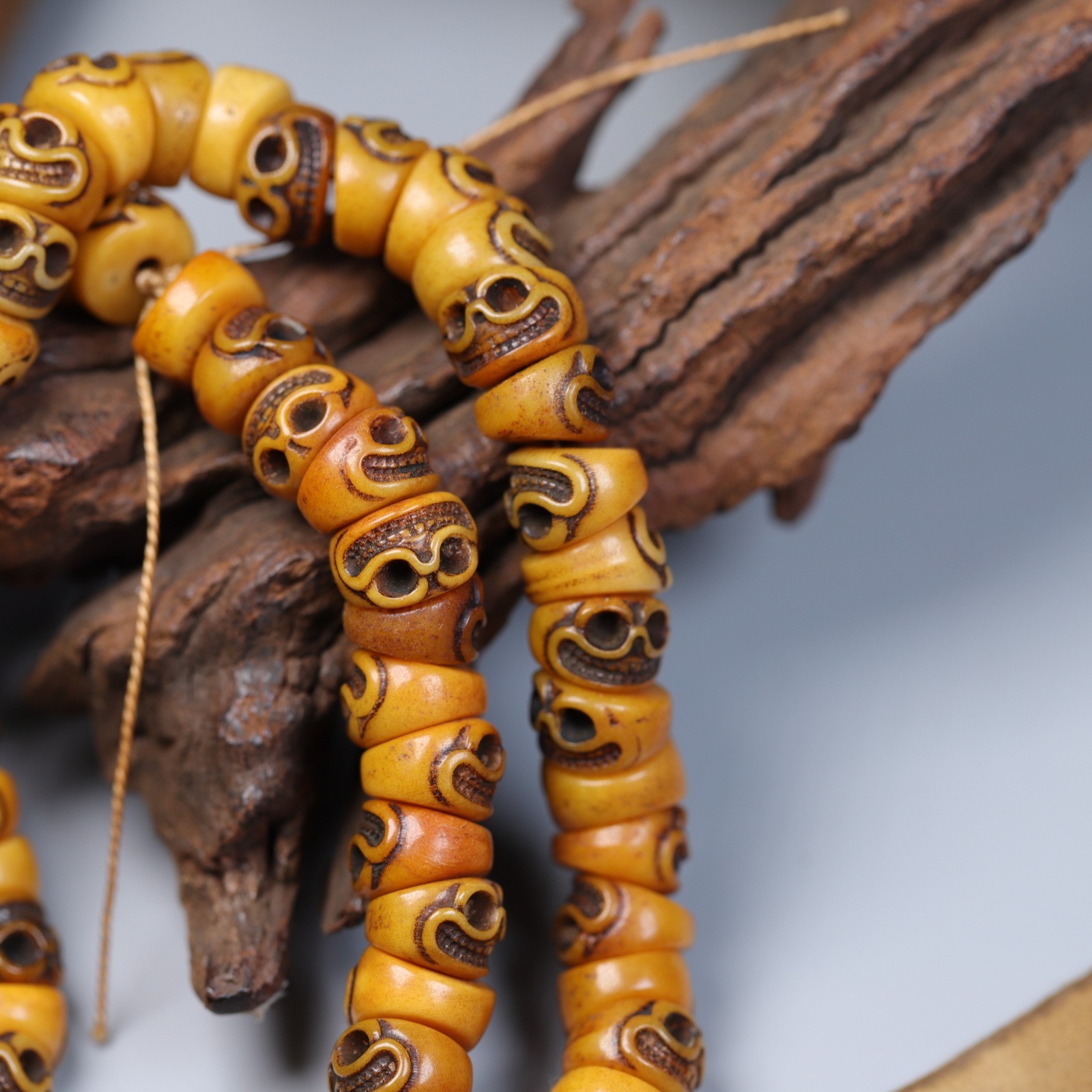 Tibetan Yak Bone 108 Prayer Mala Bead Buddhism for Meditation Necklace Feng Shui