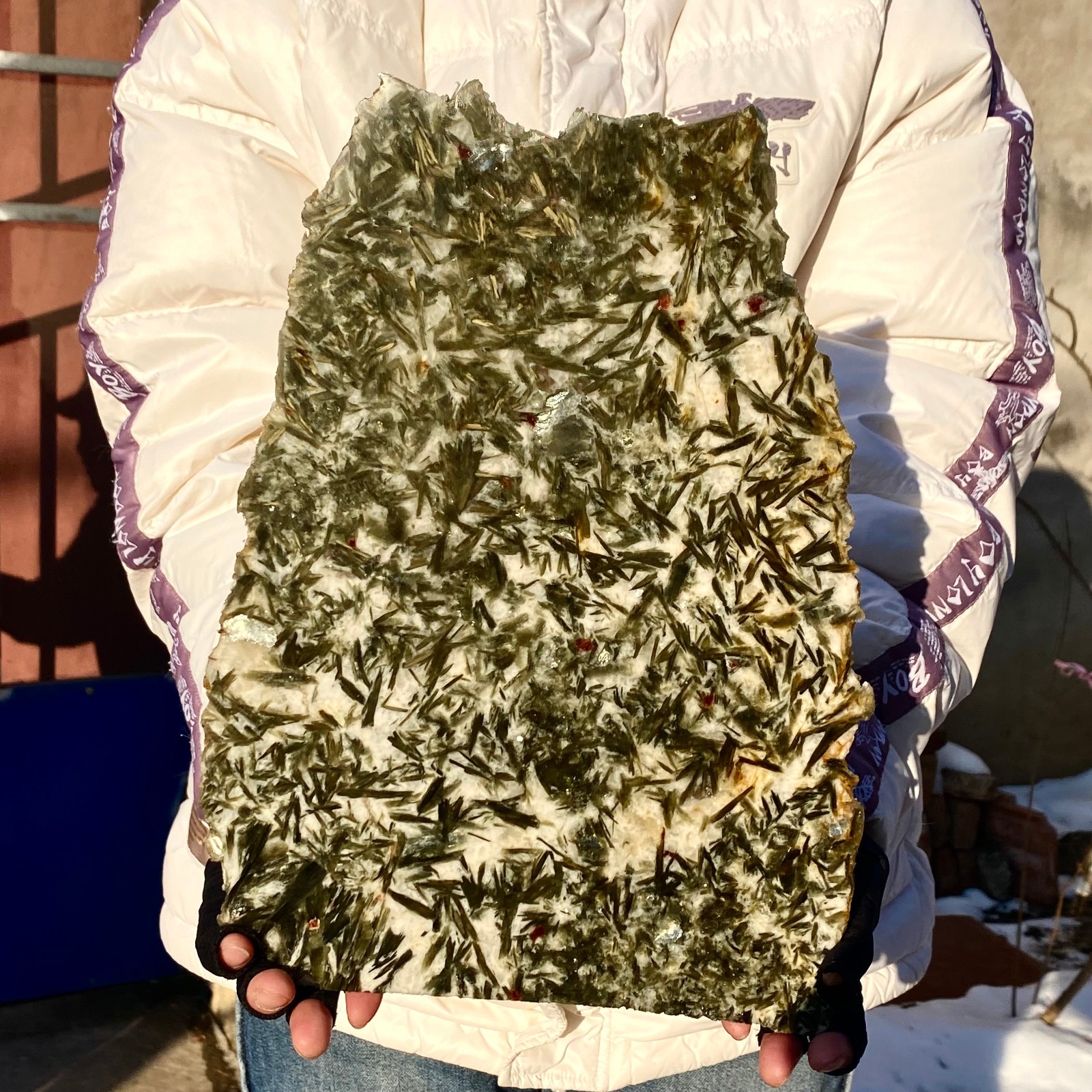2.2LB Natural Green Lepidolite SlabGreen Mica Symbiotic garnet Crystal SliceSla