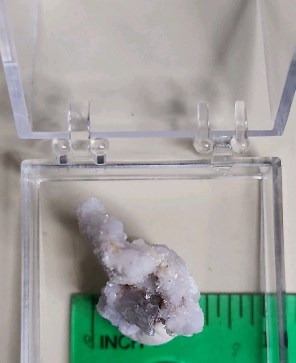 🌟ULTRA-REACTIVE LILAC CREEDITE FLOWER – Qinglong Mine, China🌟