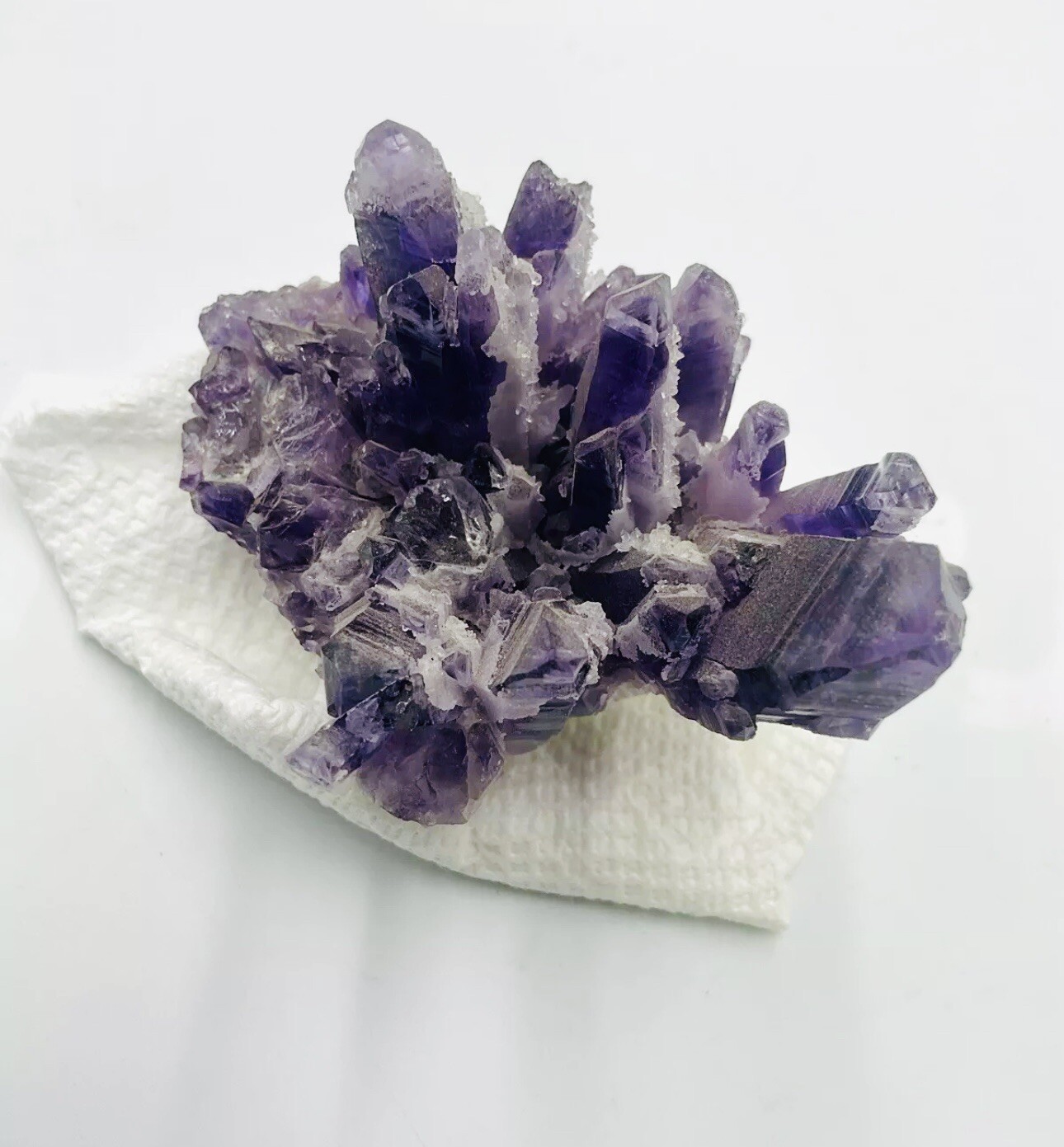 Beautiful Chunk Of Amethyst 3in Tall 3 1/2 Or So Long!! S1