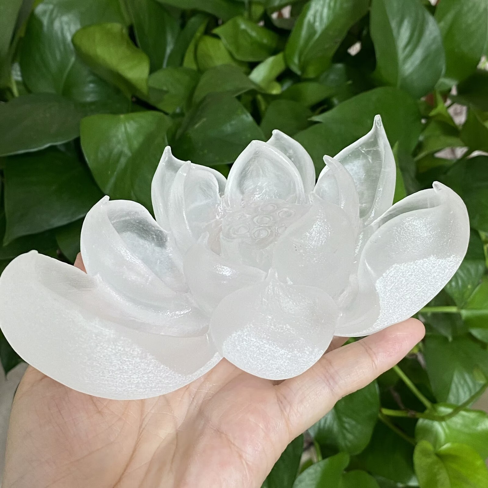 605g Natural clear quartz lotus crystal hand carved mineral specimen gift