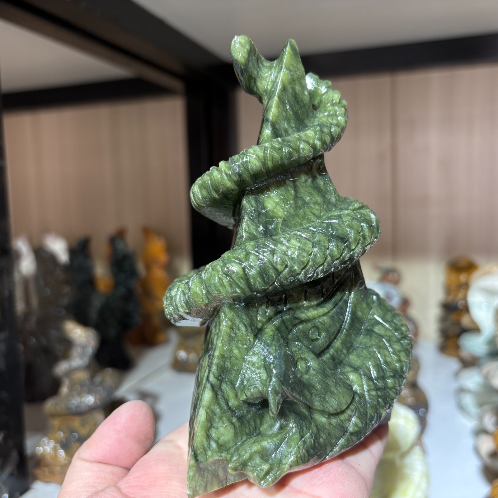 1pc natural jade hand engraving snake skull crystal healing energy gift·