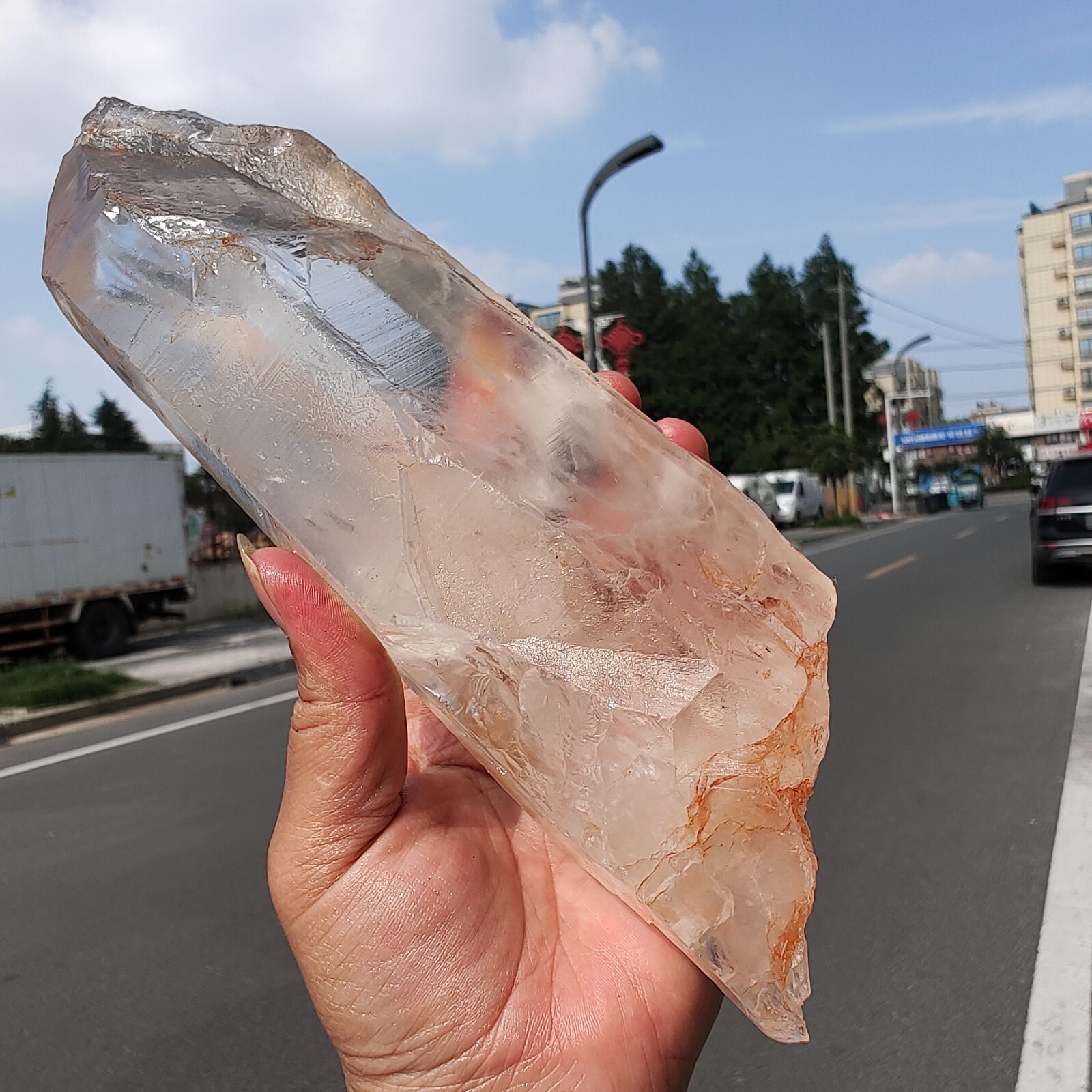 2.71LB Bright LEMURIAN Healer Quartz Crystal RECORD KEEPER Dazzling X889