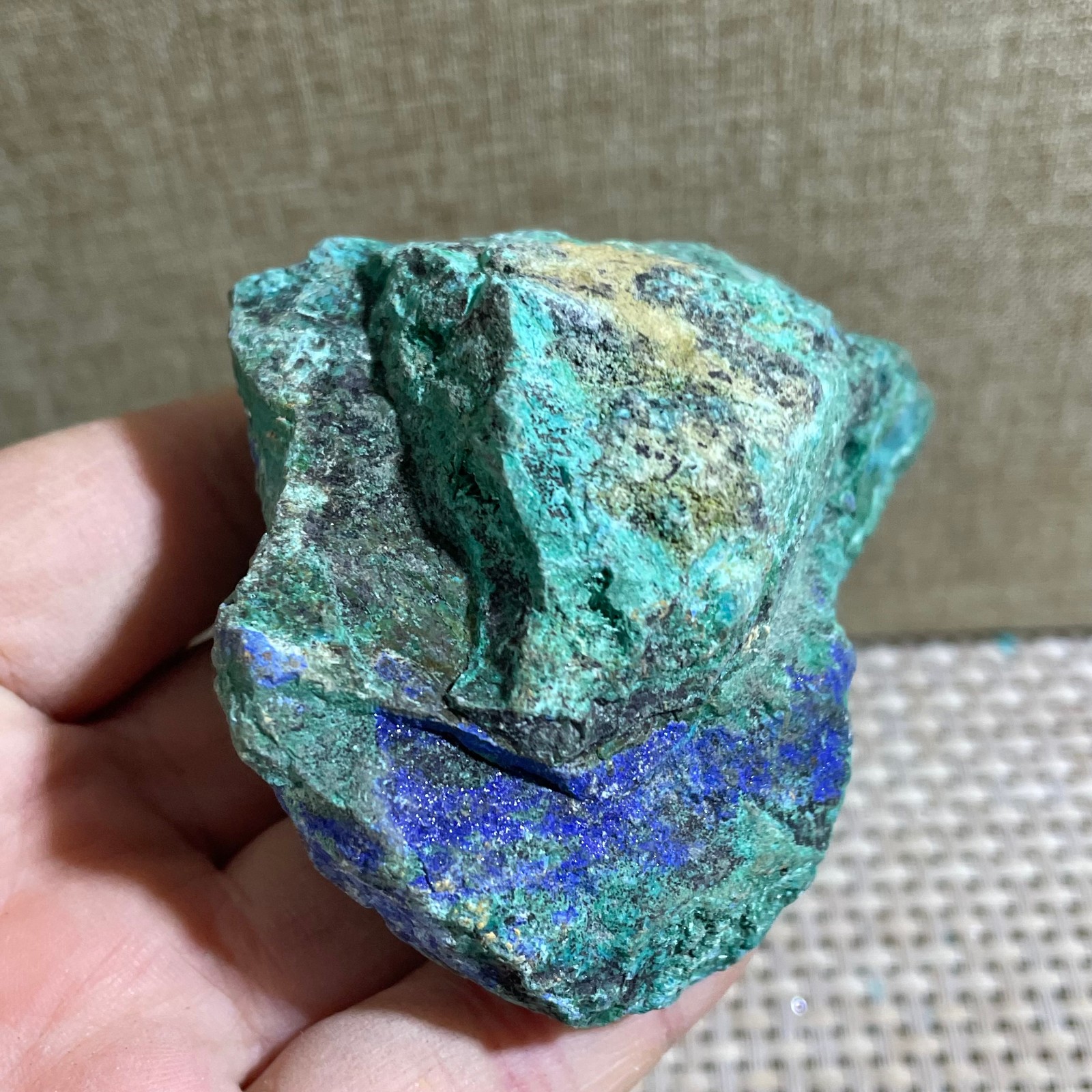 Restoration of Blue Copper Ore Quartz Crystal Mineral Samples 183g