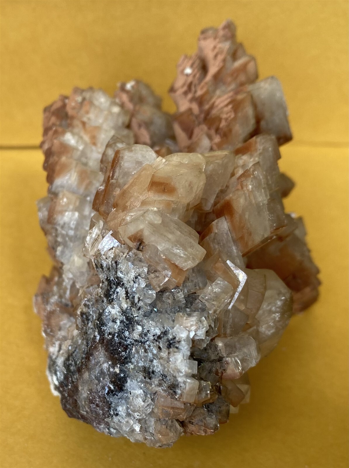11 ounce Fluorite specimen 2 1/2″ tall, 3″ by 4 1/4″