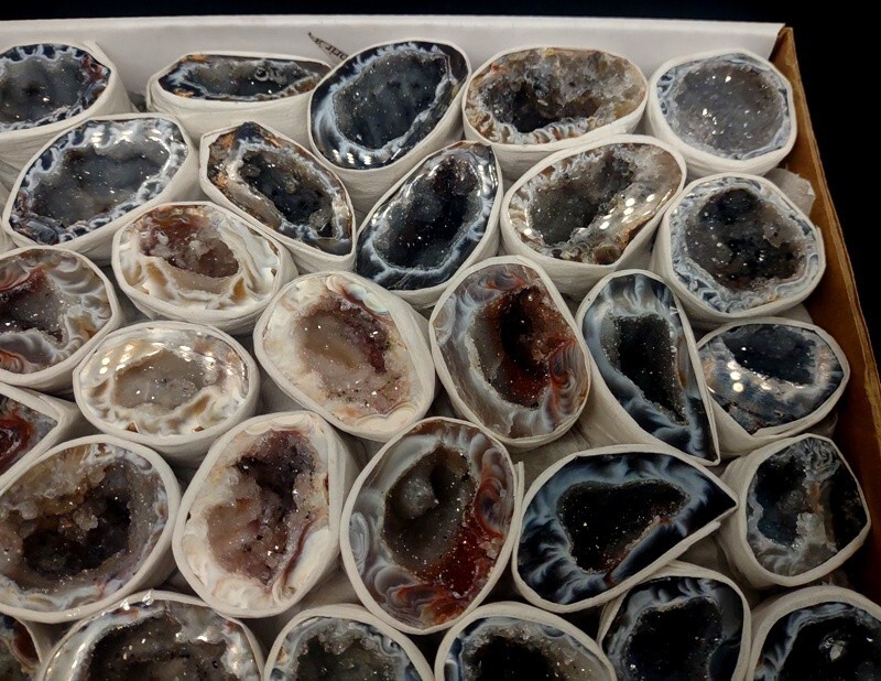 Bulk Lot 1-3″ Diameter Oco Geode Pair Flat from Brazil – Mine Direct!