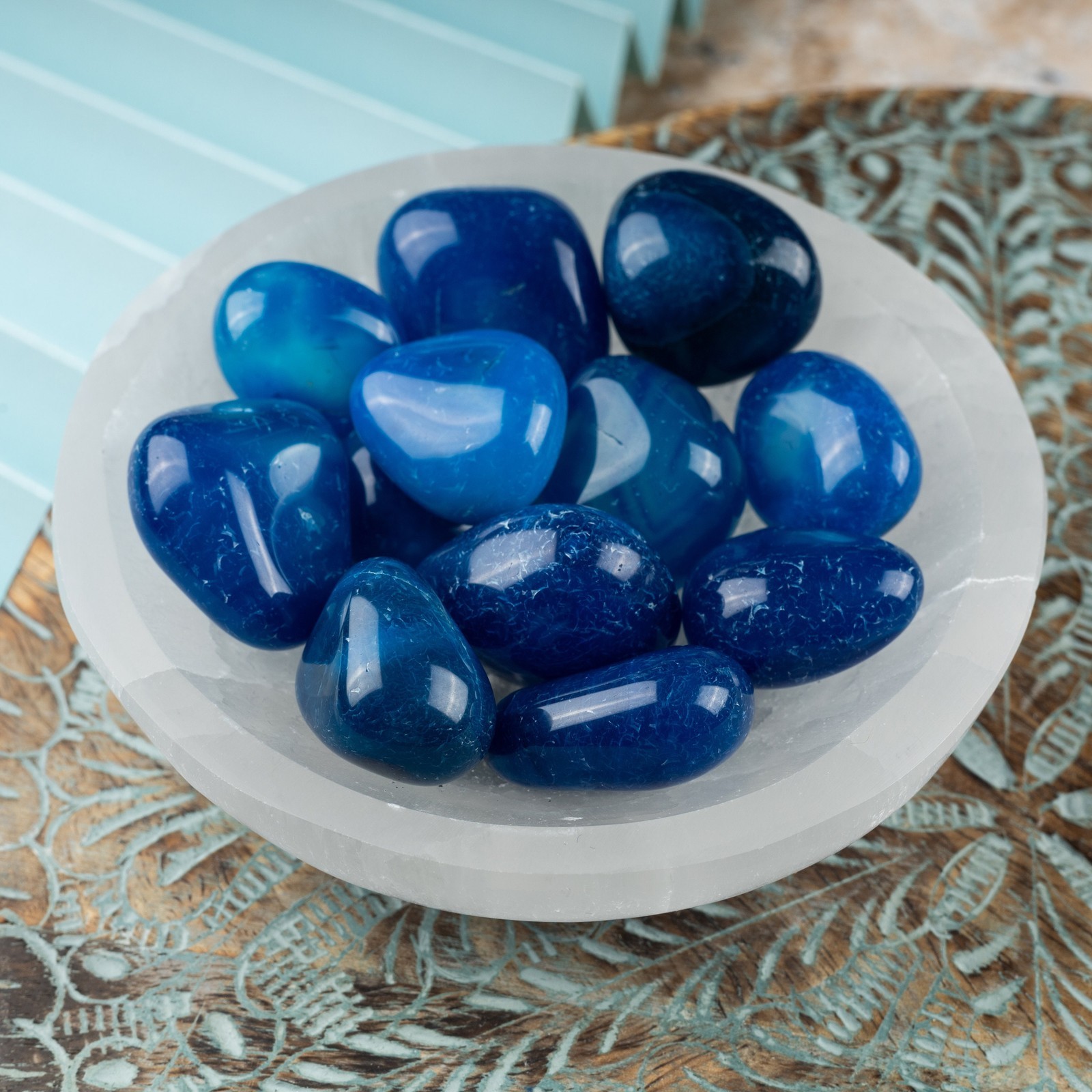 Blue Agate Crystal Tumble Stone, Polished Stone for Meditation & Healing