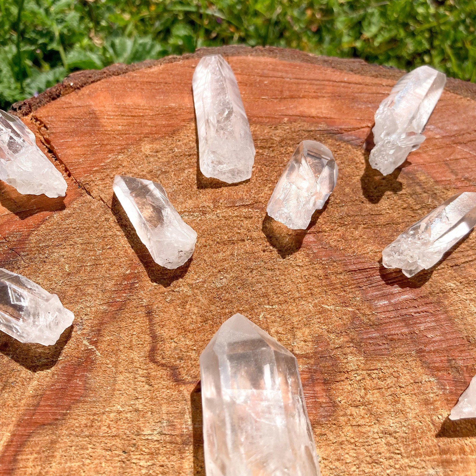 Raw Lemurian Quartz Crystal Point / Protection / Cleansing / Chakra Balance