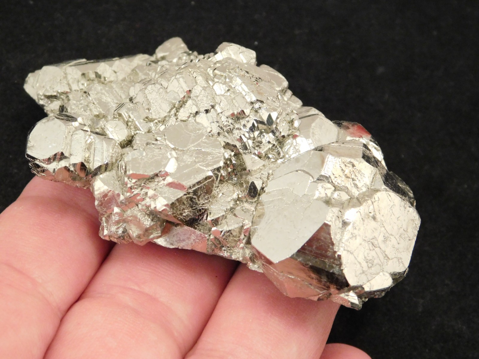 Dodecahedron PYRITE Crystal Cluster 100% Natural Peru 168gr