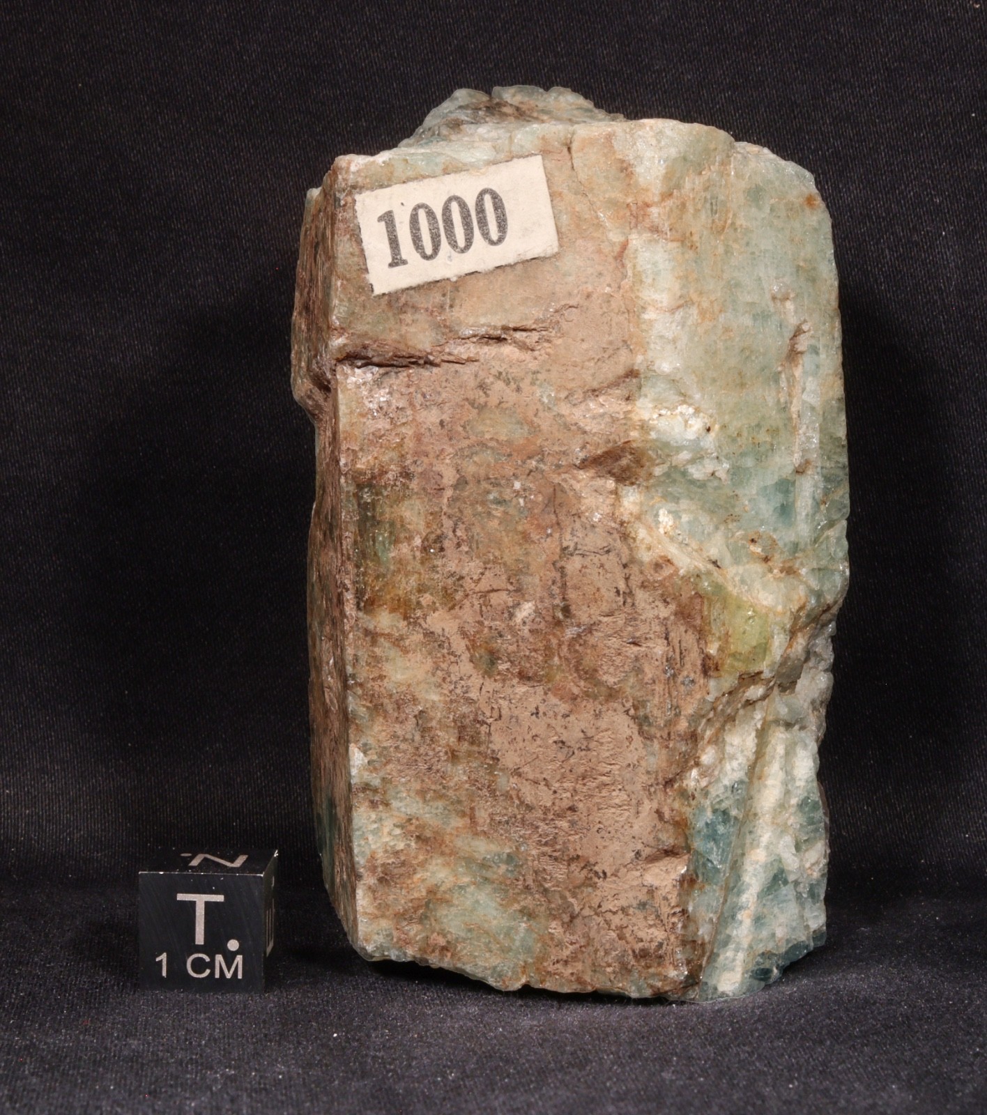 8.2 cm Beryl Hexagonal Crystal from New Haven County, Connecticut – 320 grams