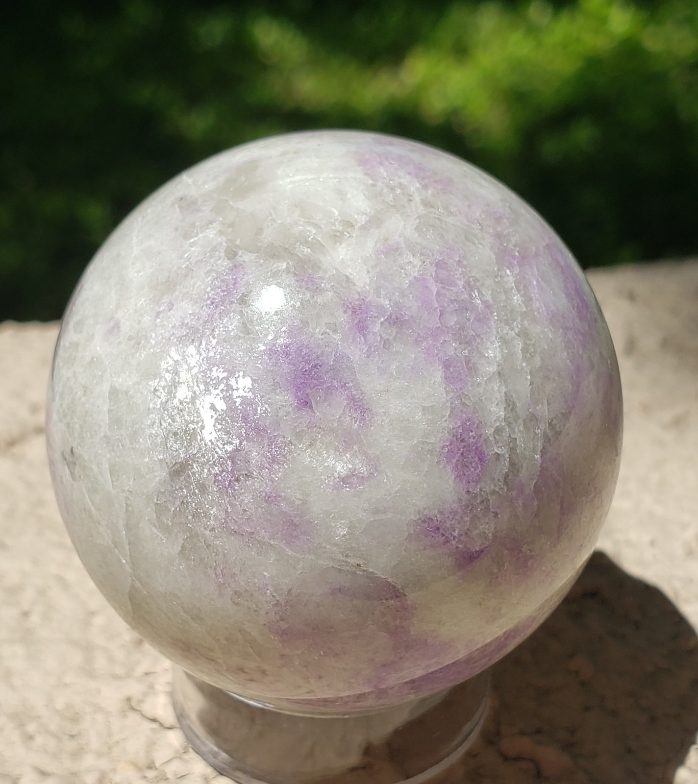1.95″ Hackmanite Mineral Sphere Orb Ball STRONG UV, 186g or 6.56 oz
