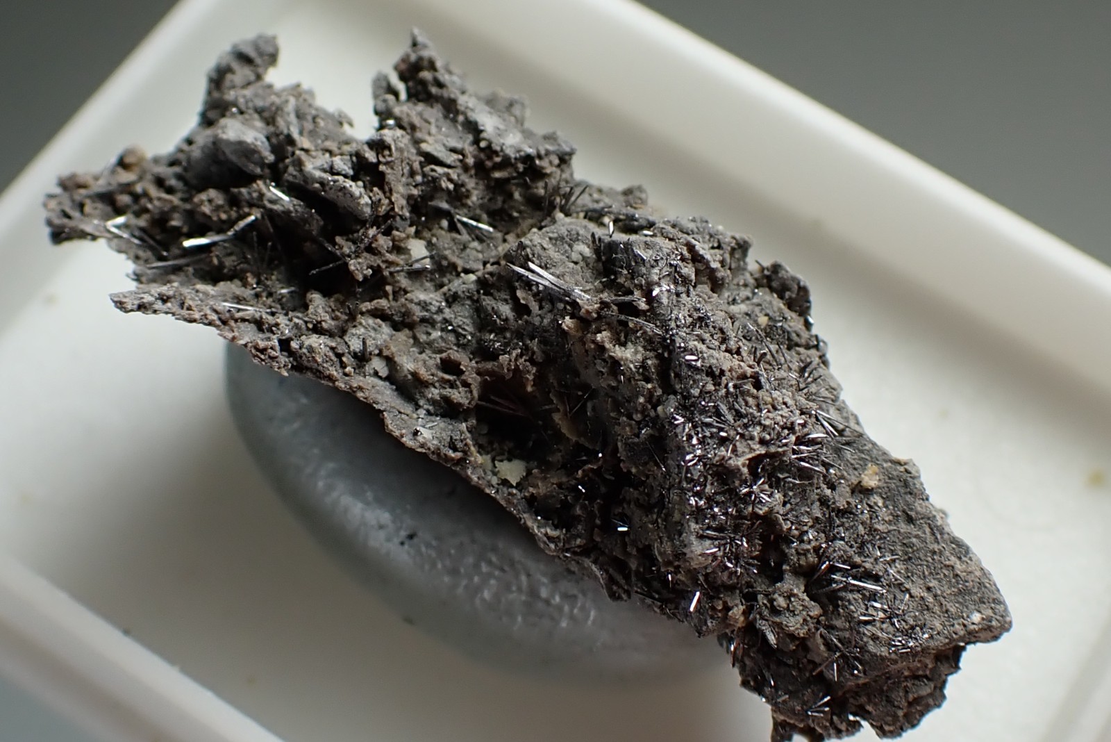 SELENIUM * CRYSTALS ON MATRIX * VERY RARE !!! Radvanice, CZECH REPUBLIC