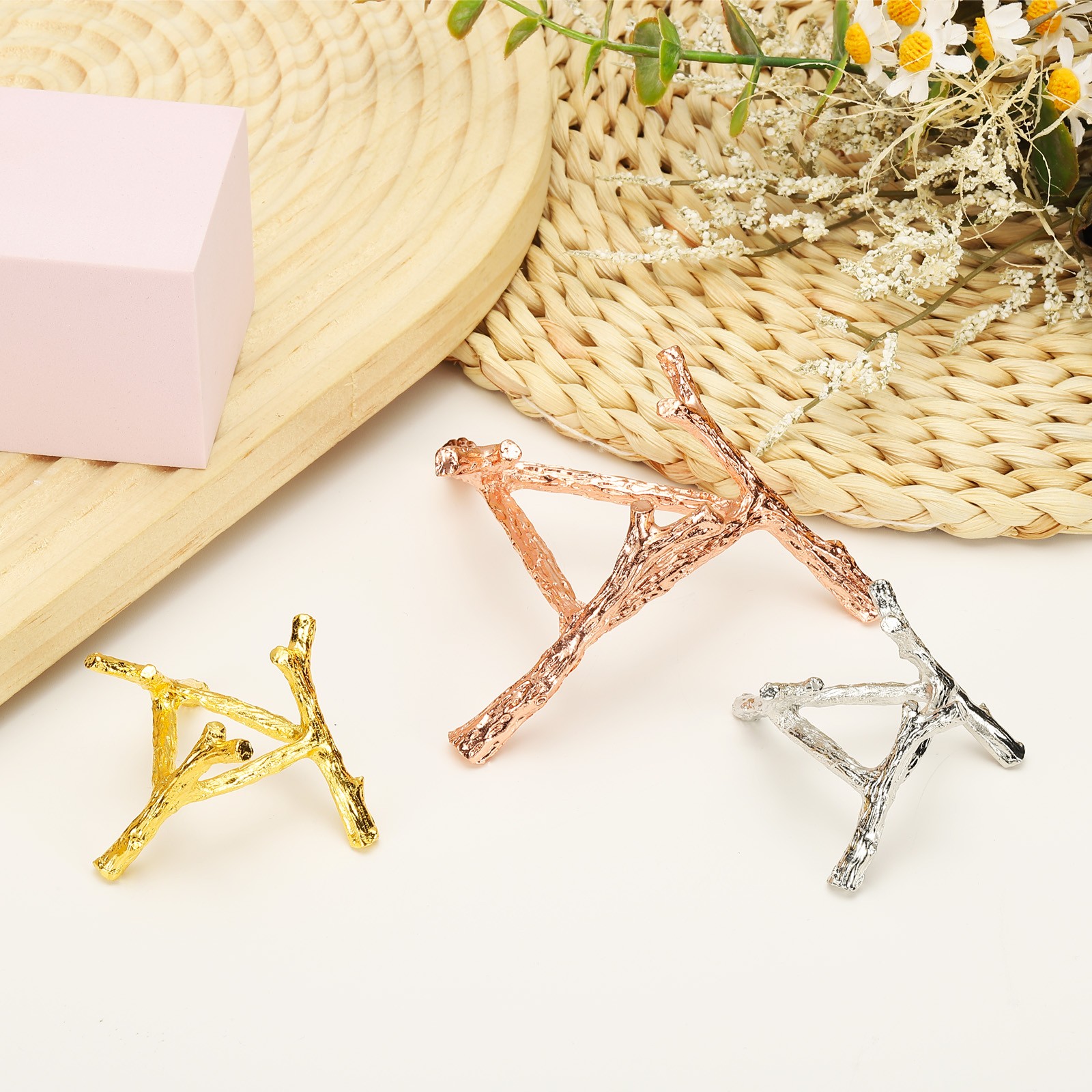 2.2″ Dia Metal Crystal Sphere Holder Crystal Ball Tripod Stand, Rose Gold