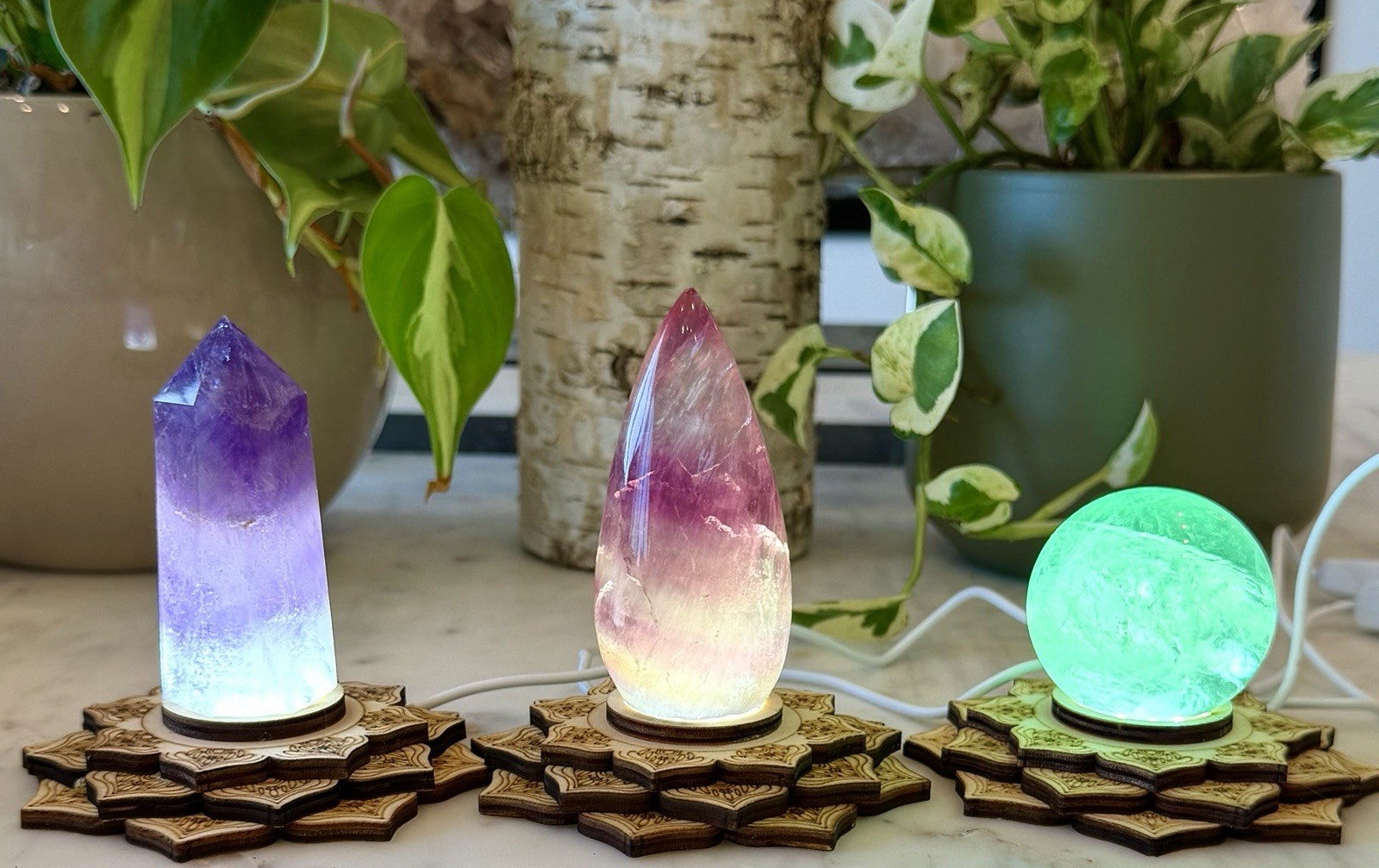 Wholesale Lot 10Pcs USB powered Wooden LED Light Stand 10cm