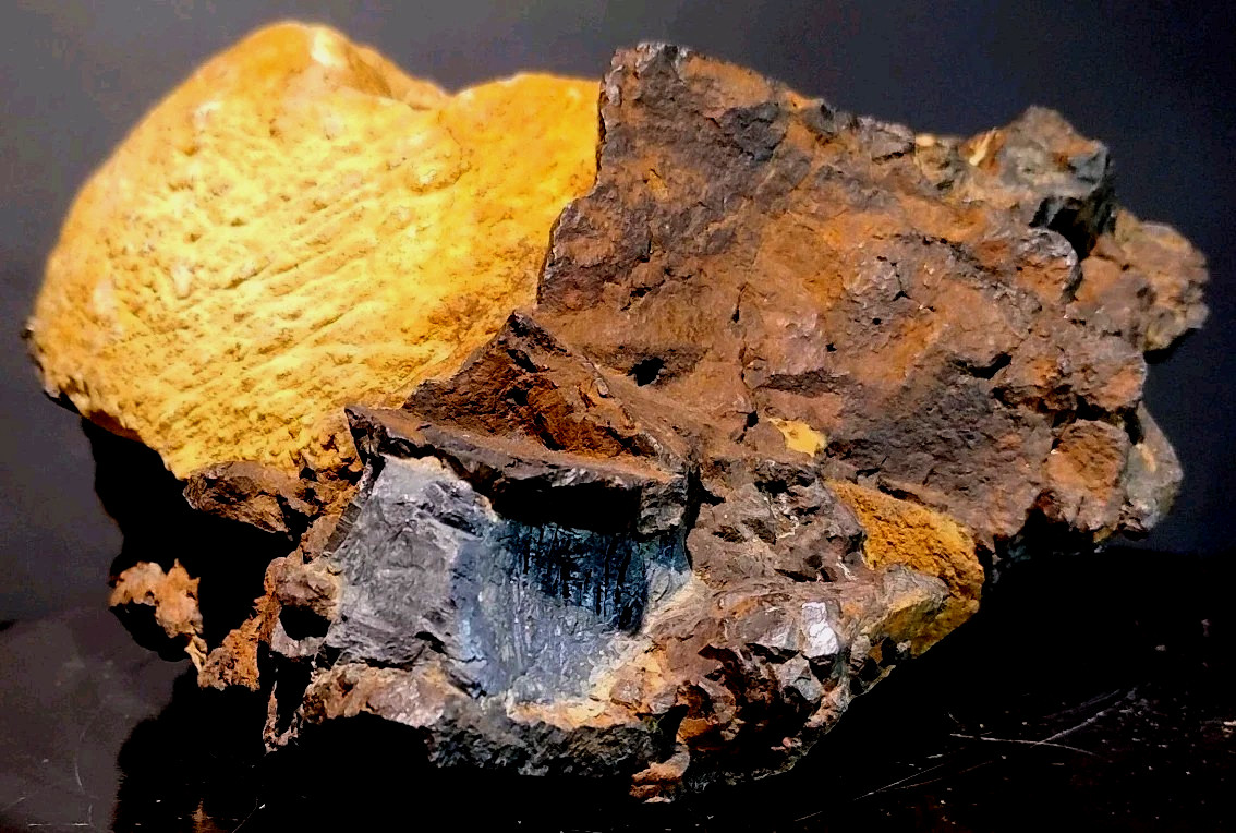 BEAUTIFUL BOXWORK HEMATITE w/ MASSIVE BARITE BALL PYRITE AND GALENA 4lb 12oz