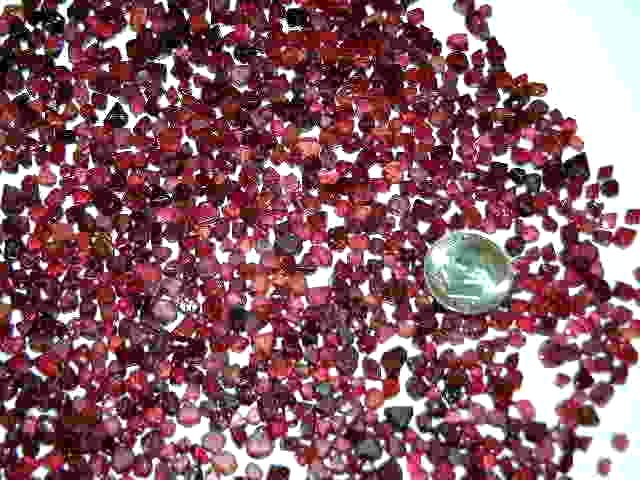 Spinel gem crystal red pink mixed grade Sri Lanka 3 carat lots 3-7 piece 2-7mm