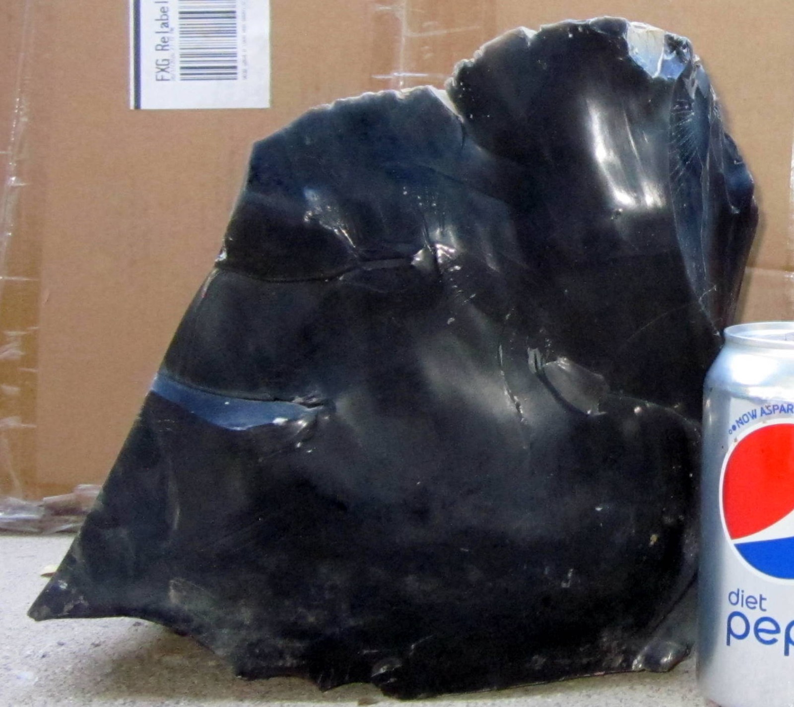 BLACK GLASS OBSIDIAN 42 LBS TOTAL 1 LG ROCK THAT SPLIT IN 2 PC NATURAL RAW ROUGH