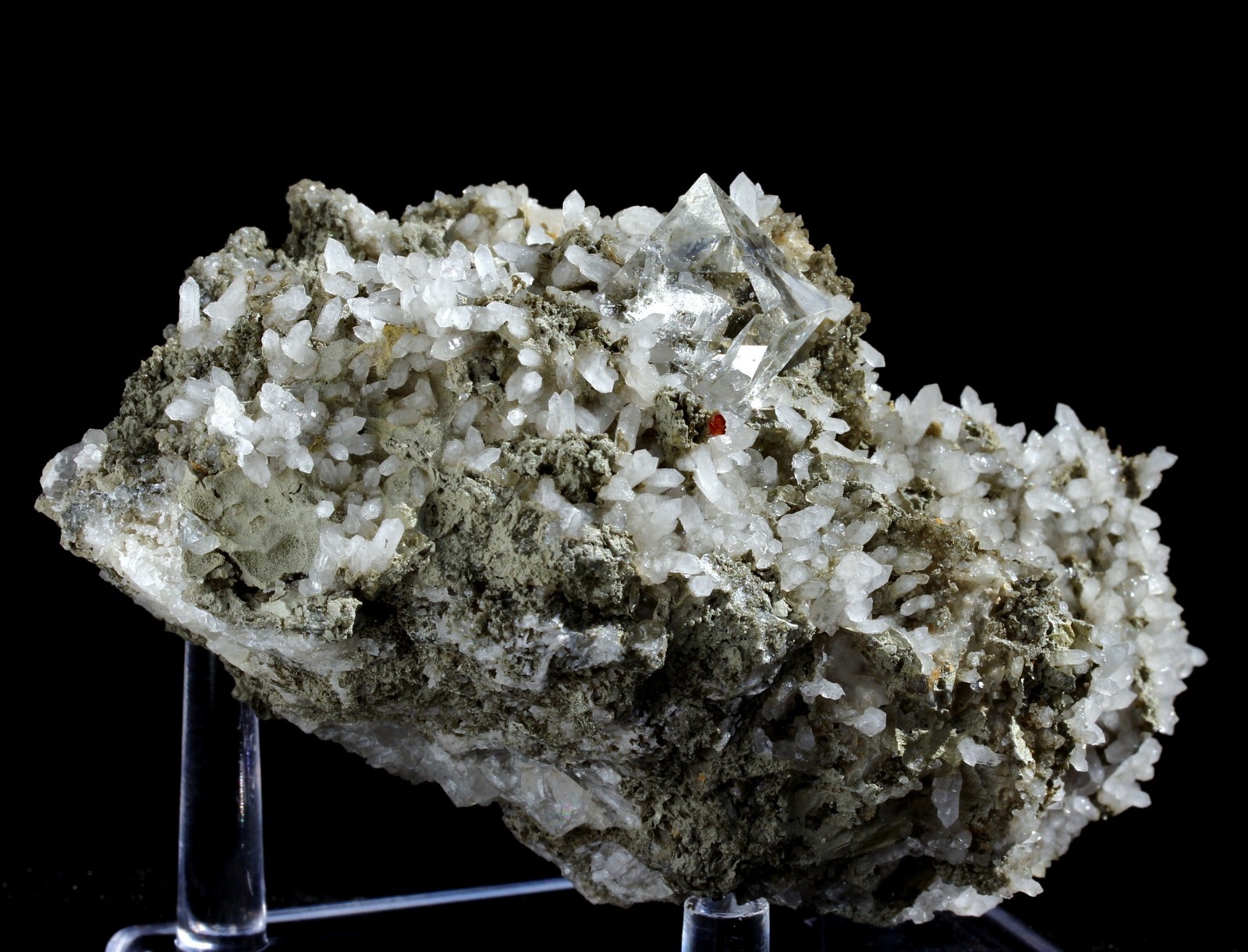 4.25in Stunning Colorless Fluorite Octahedrons Mineral From Inner Mongolia！
