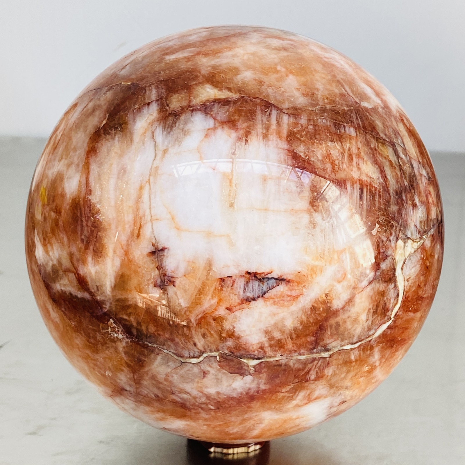 Natural Red Glue Flower Quartz Sphere Crystal Ball Healing 4860G