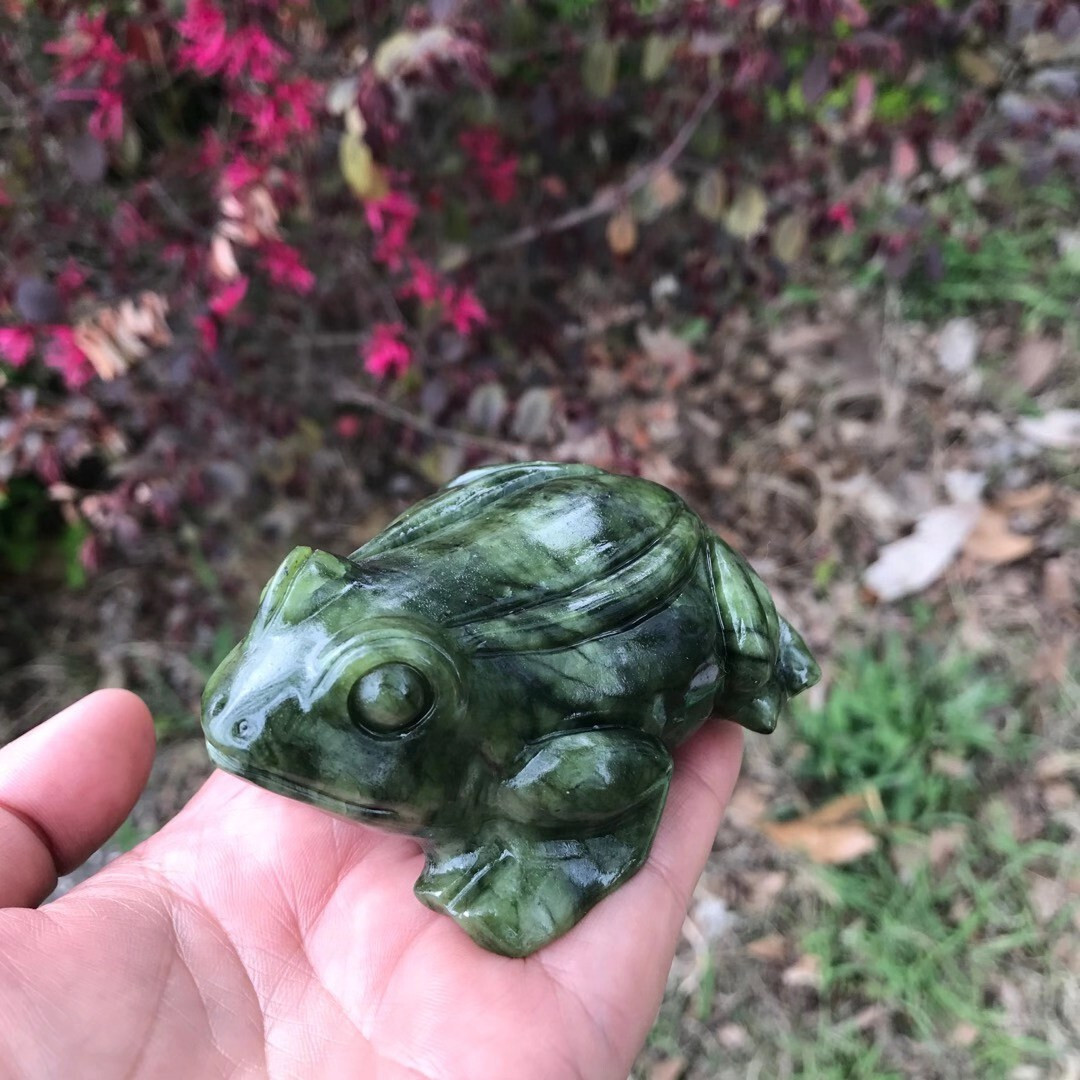 1pc Natural Serpentine Quartz Carved Frog Skull Crystal Reiki Healing Gift