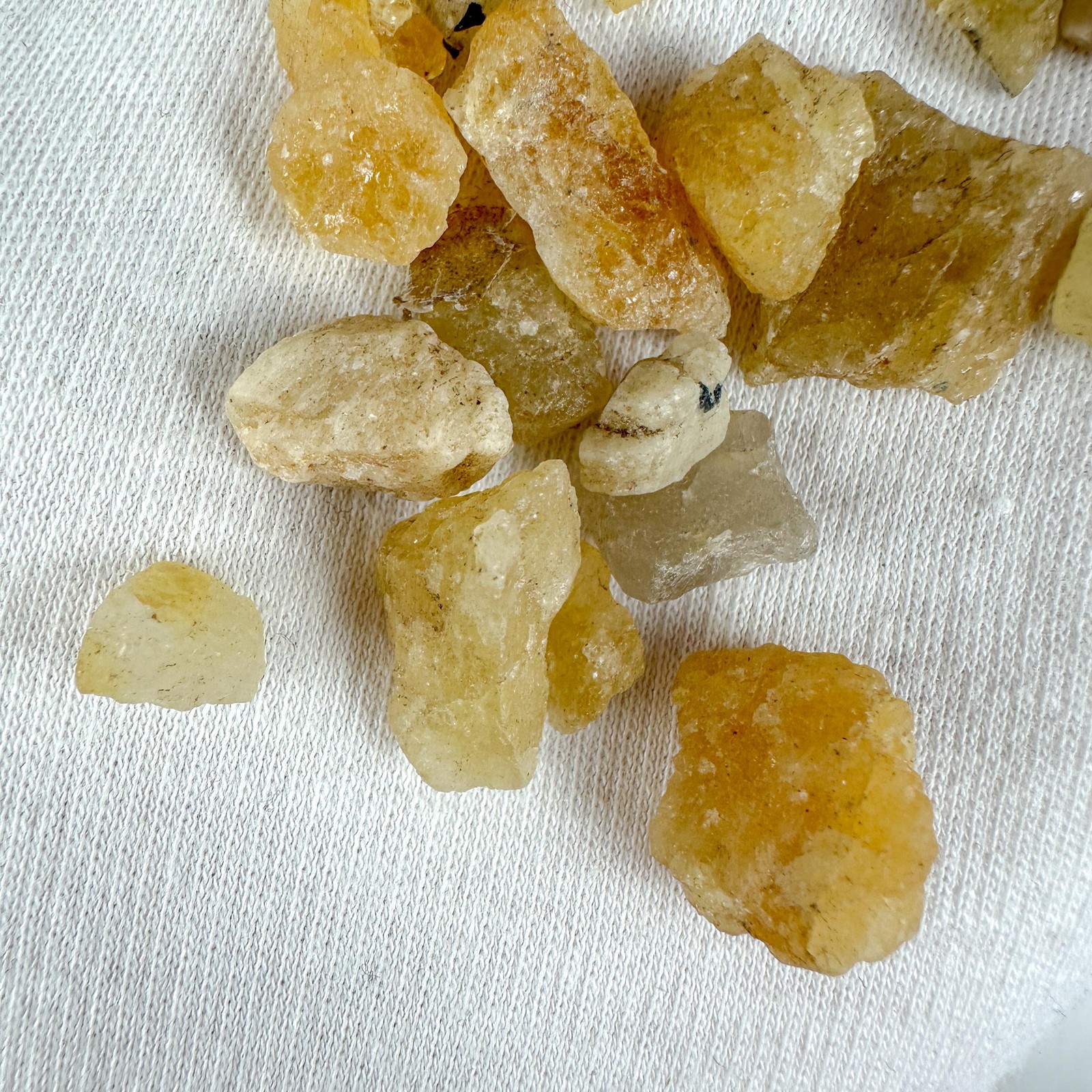 Raw Heliodor Crystal / Rough Yellow Beryl Stone / Manifestation / Prosperity