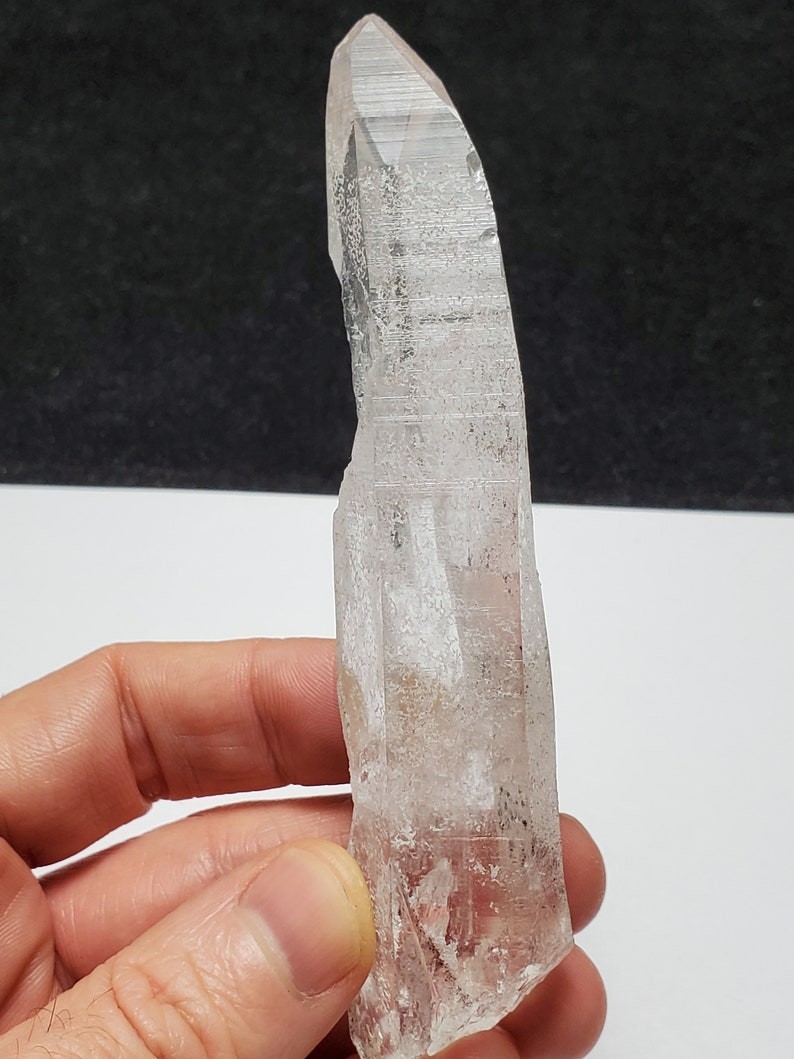 Lemurian Quartz Crystal: 4.5 Inches Long – Serra Do Cabral, Brazil – H72