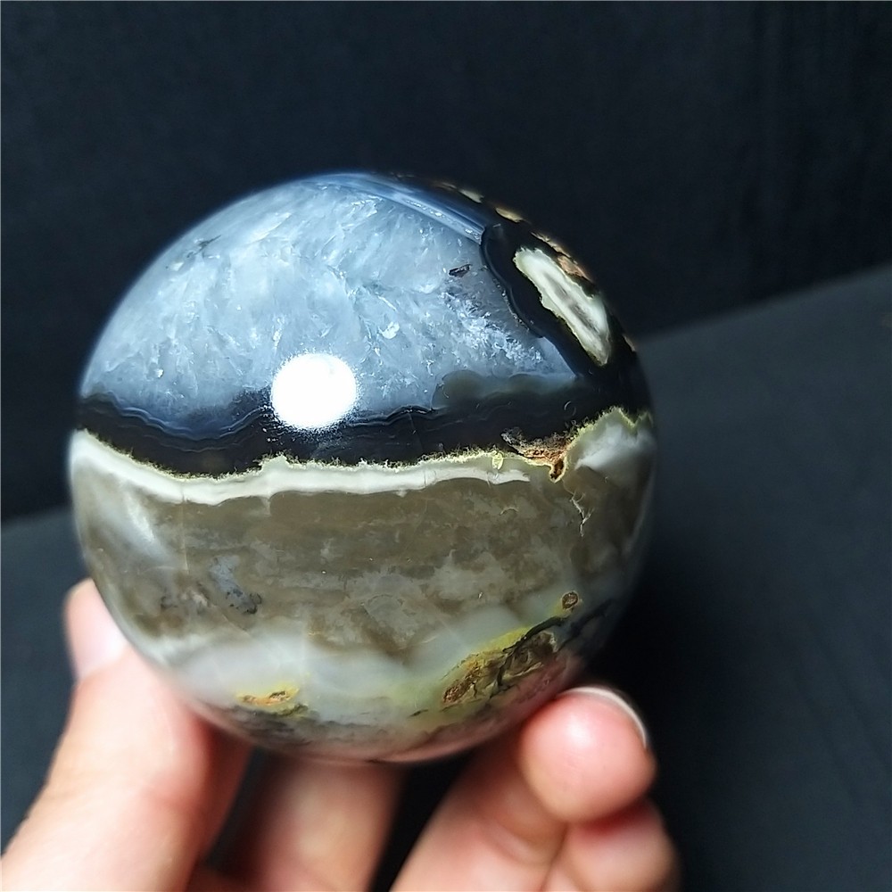 RARE 300G 61mm Natural Polishing Colorful Agate Stone Ball Reiki Healing A399