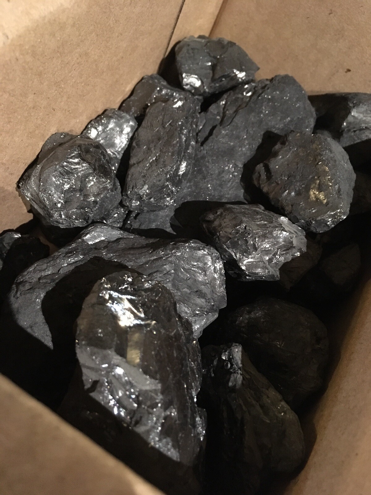 5lb Box Of Stove Size Anthracite Coal