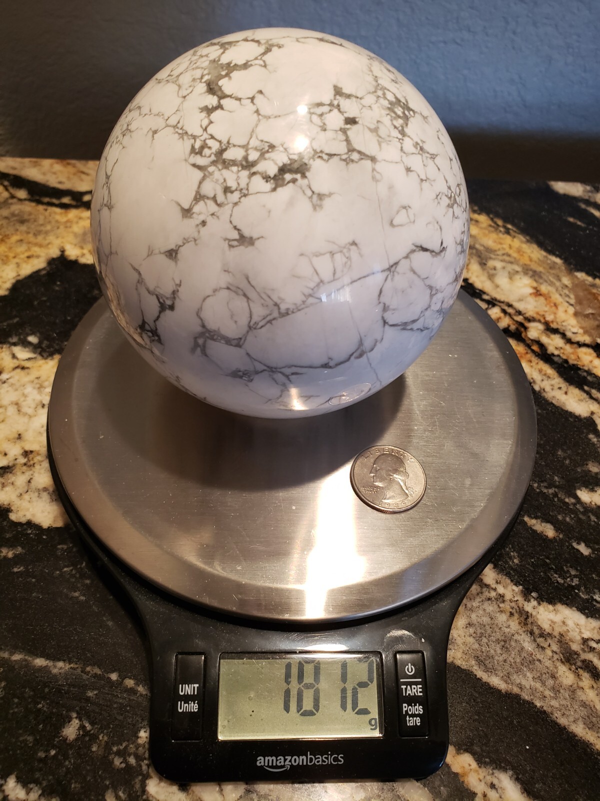 4.0″ Howlite Quartz Crystal Sphere Orb Ball Stone UV Fluorescence, 1812g