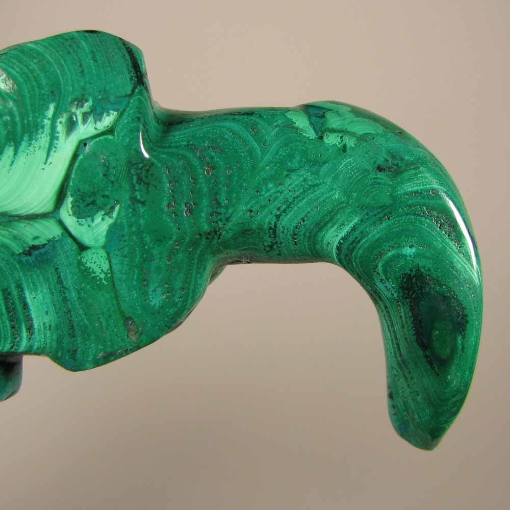 4.1″ Handcarved MALACHITE ALLIGATOR Gemstone Animal Carving – Congo, Africa