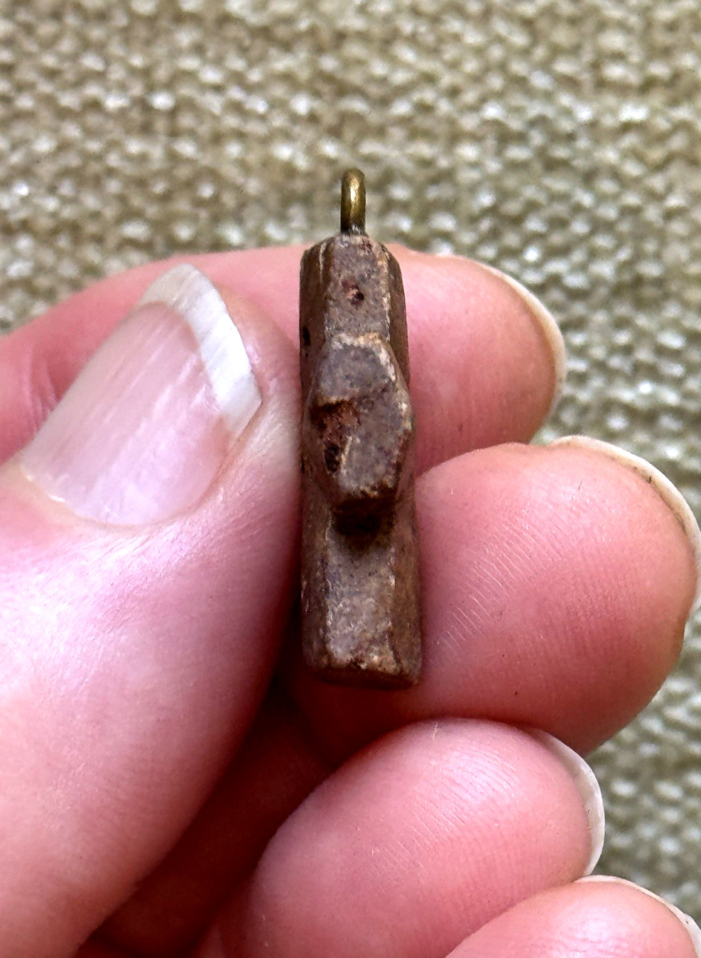 VTG~STAUROLITE STONE CROSS W/RING TOP~READY TO WEAR~7/8 H X5/8 W X 3/16D~LOVELY!