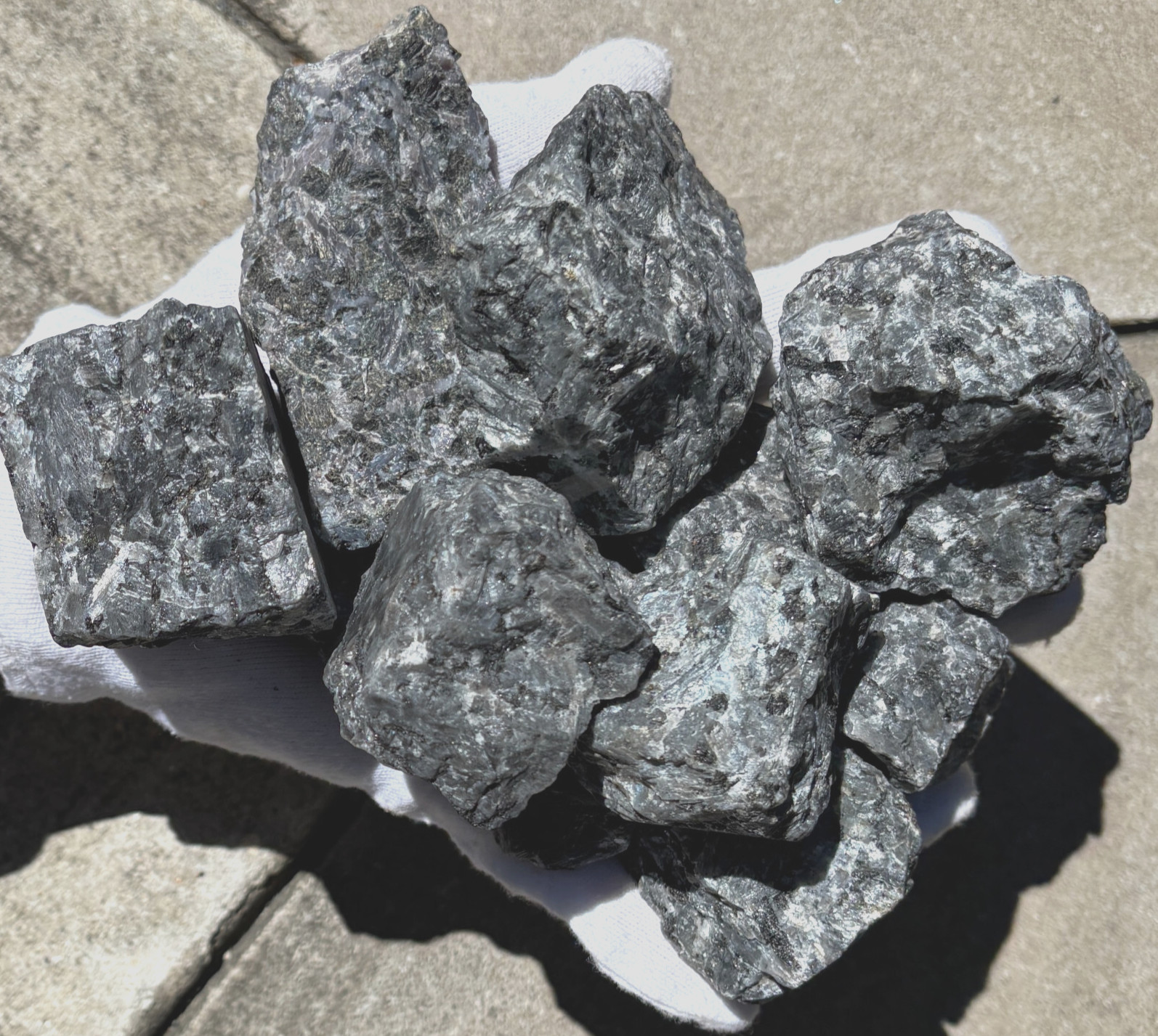 SEE VIDEO 2.5LB LOT FLASHY LARVIKITE LARVAKITE ROUGH SPECIMENS FLASH RAW LARGE-R