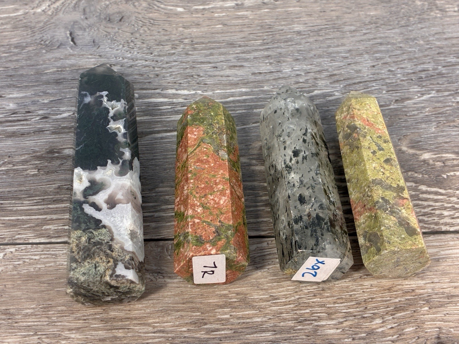 Obelisk Crystals Towers Chakras Point Healing 18 Pc Over 2 Lb Mixed Stone