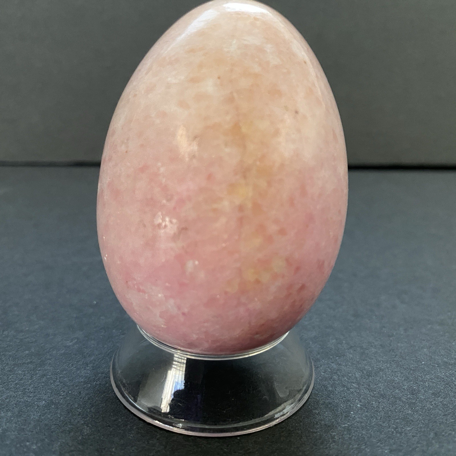 Natural Onyx Stone Egg With Stand Hand Polished Banded Agate Calcite Crystal