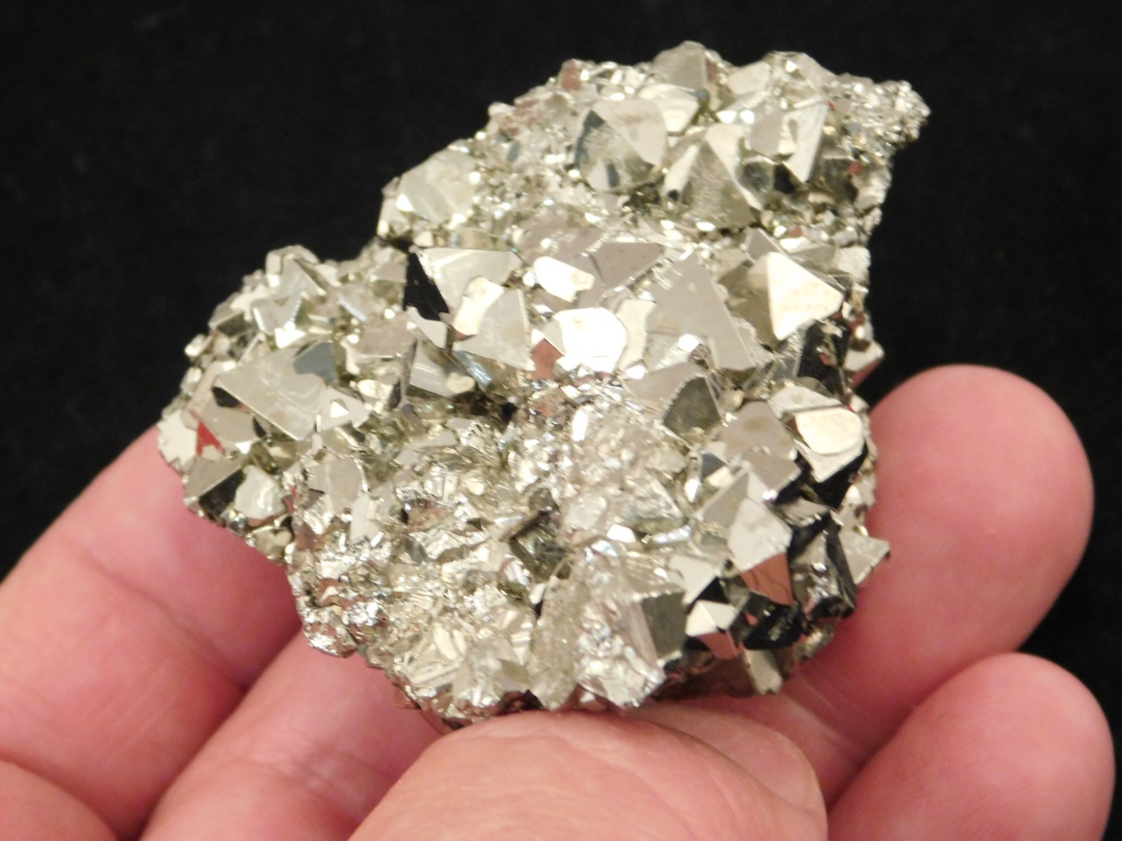 PYRAMID Shaped Crystals! Tetrahedron PYRITE Crystal Cluster Peru 165gr